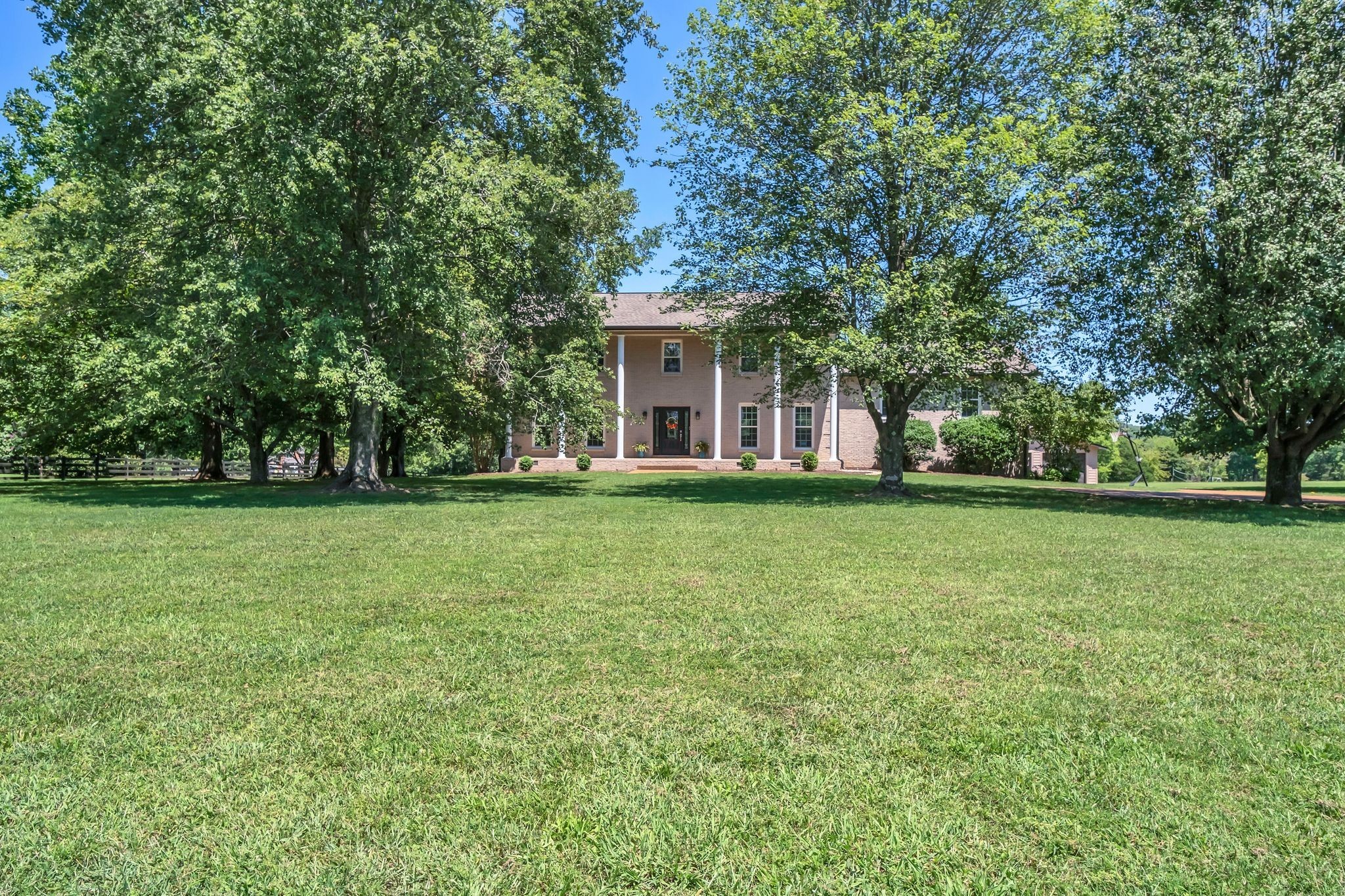 1014 Valley Forge Dr