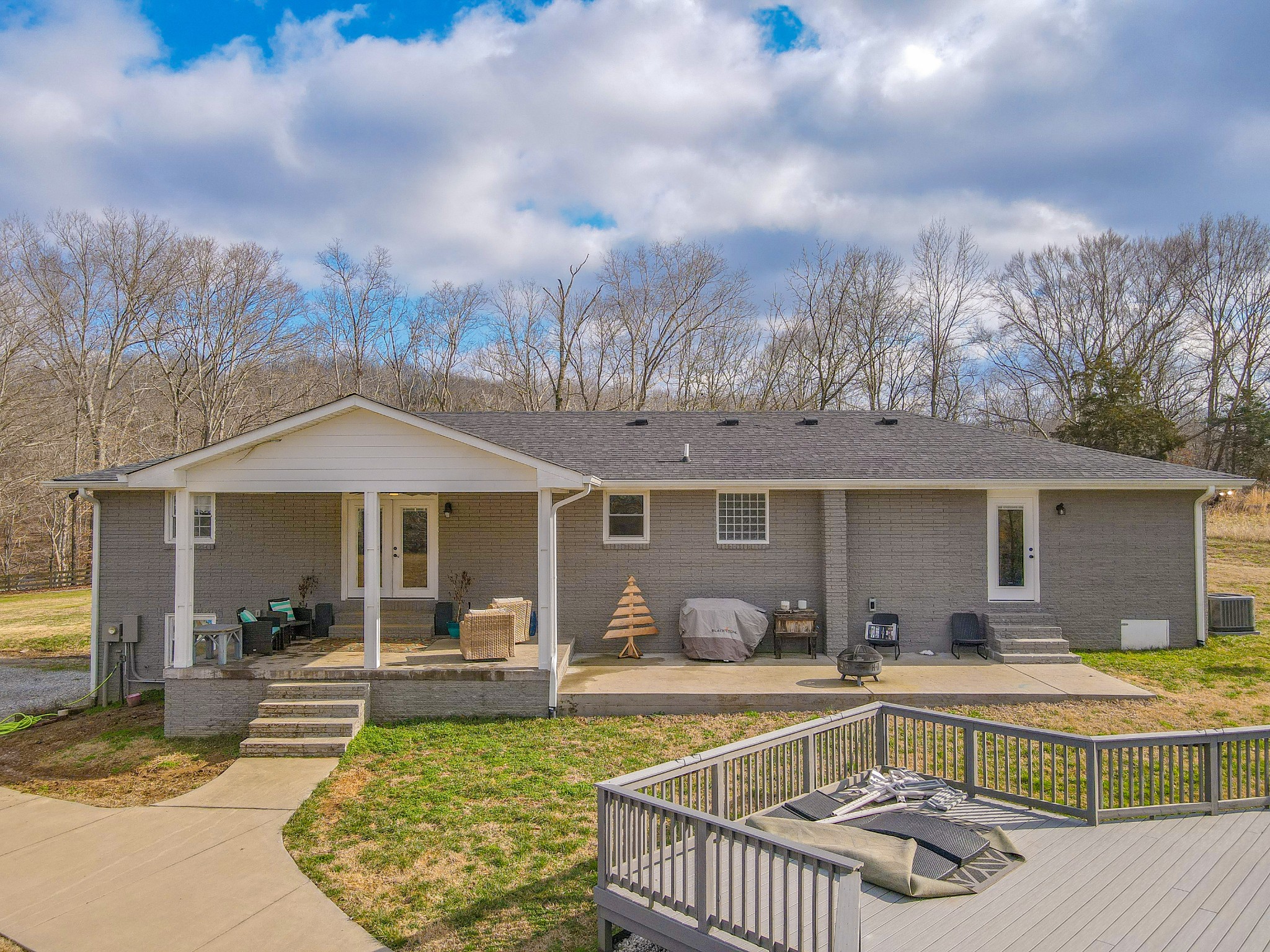 1801 Garrett Rd