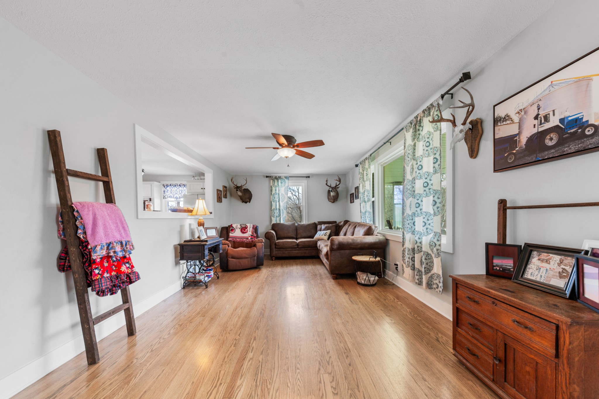 1801 Garrett Rd
