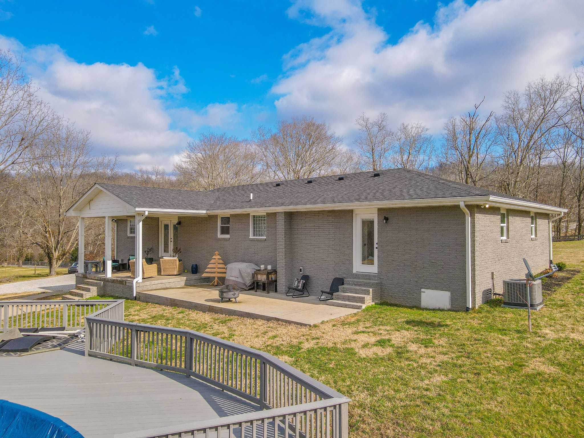 1801 Garrett Rd