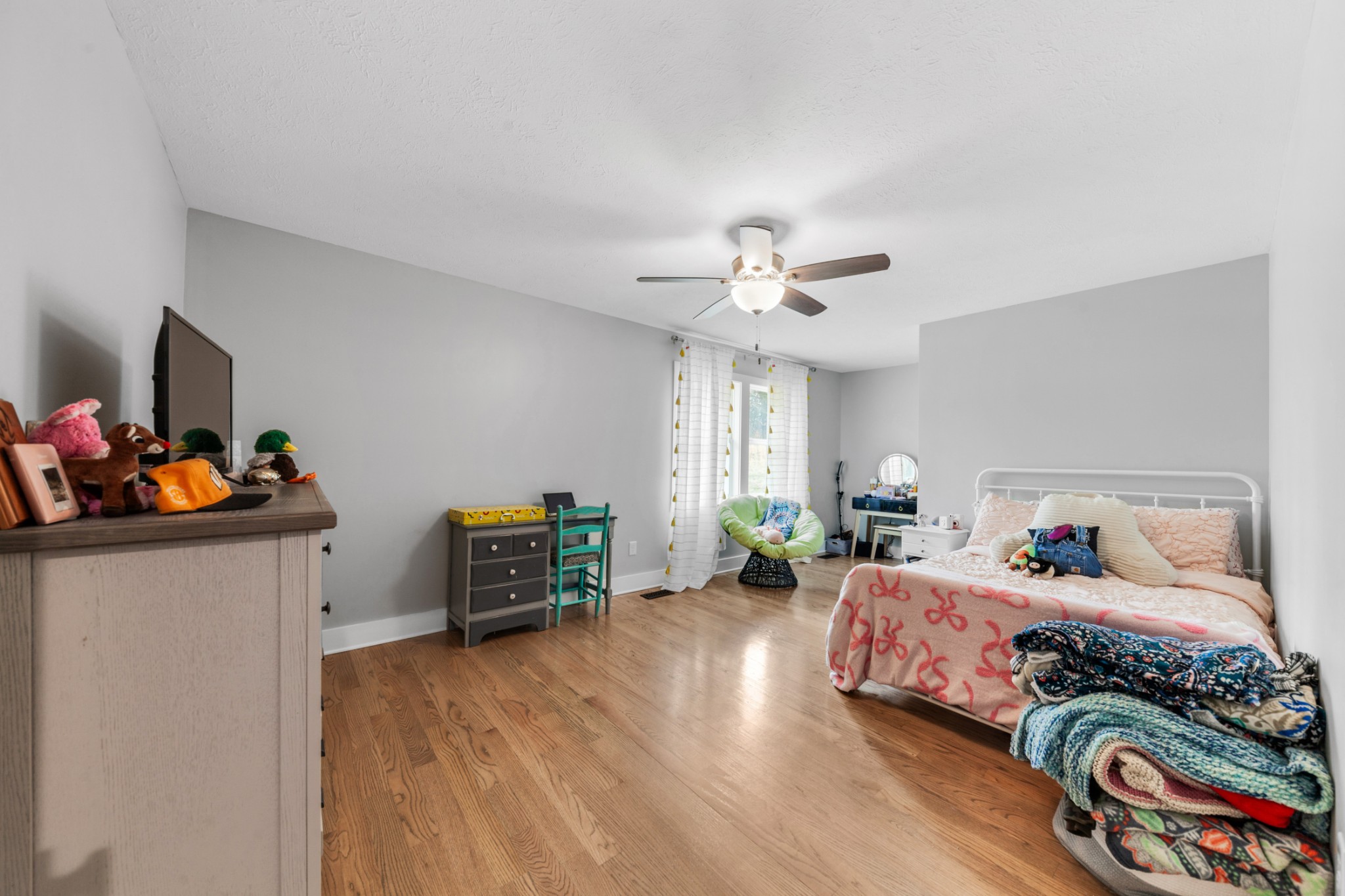 1801 Garrett Rd
