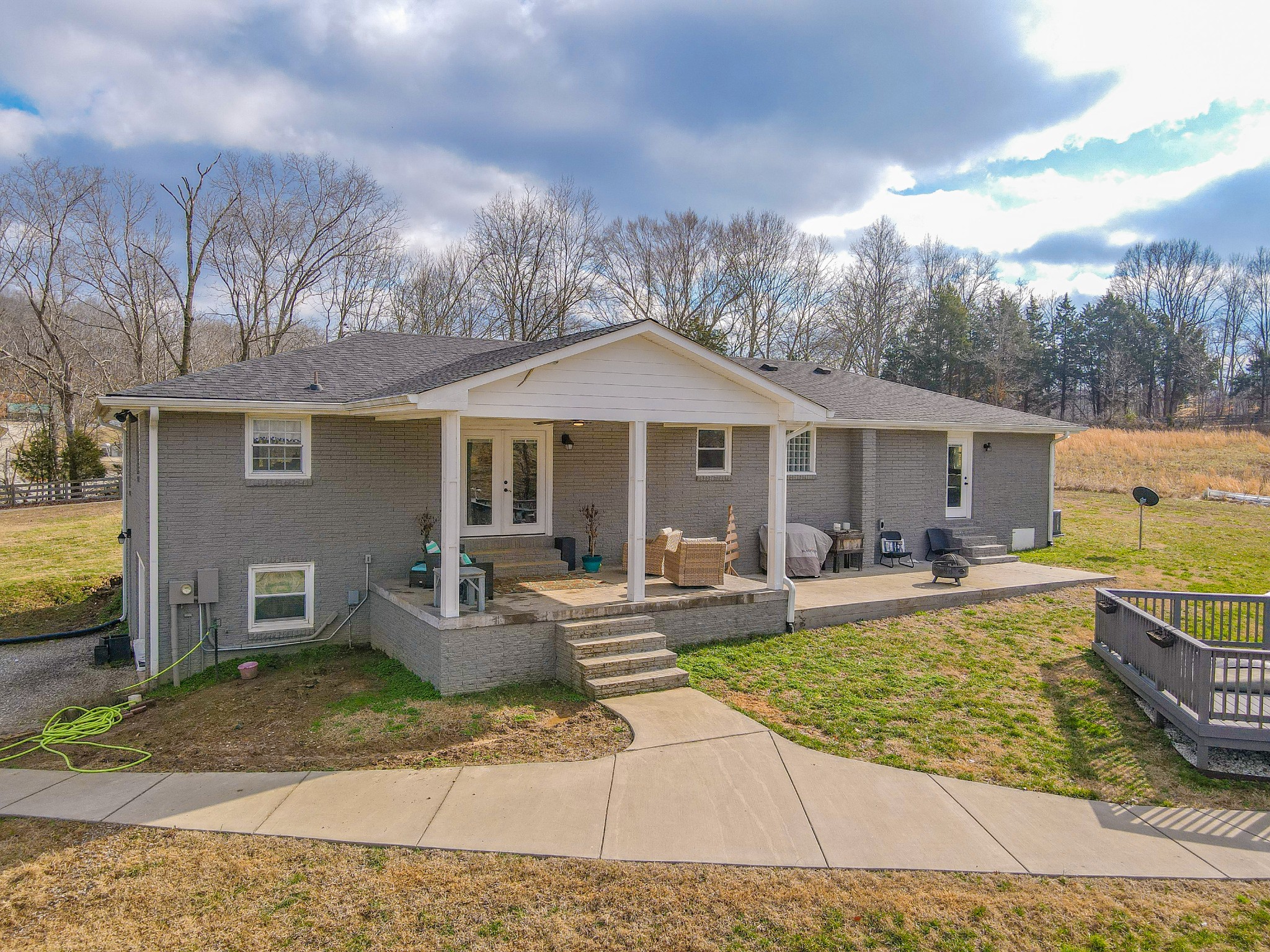 1801 Garrett Rd