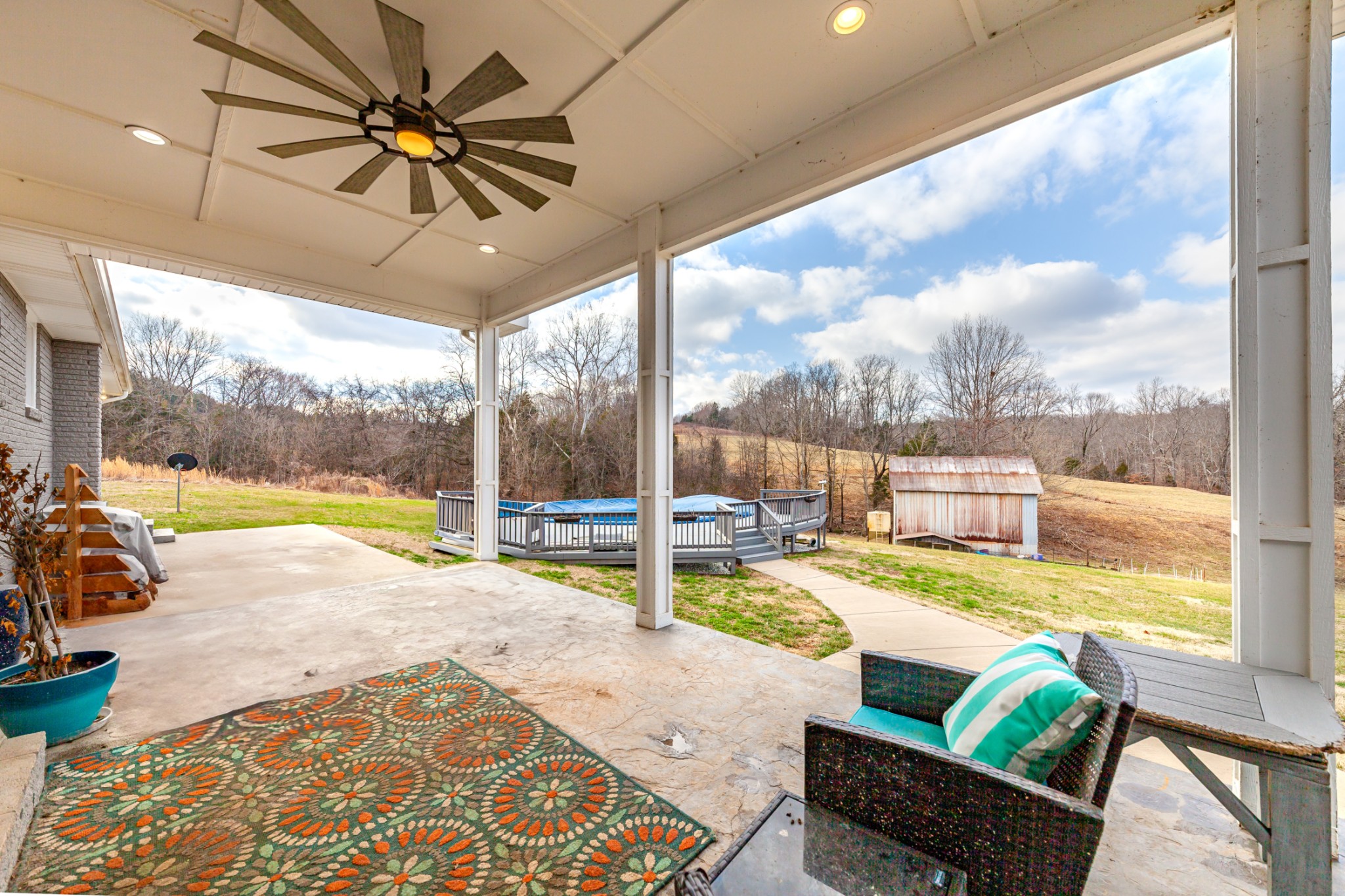 1801 Garrett Rd