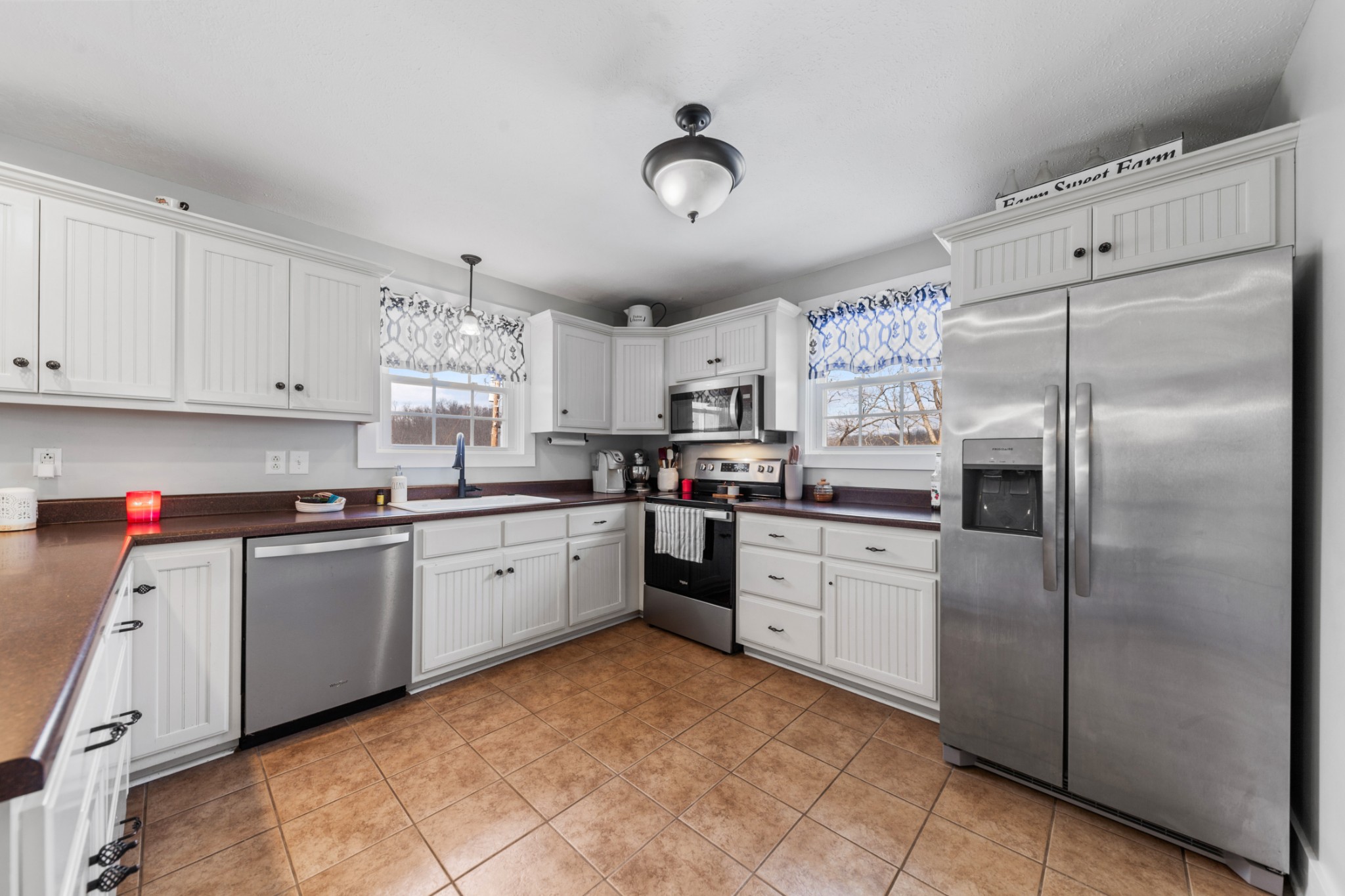 1801 Garrett Rd