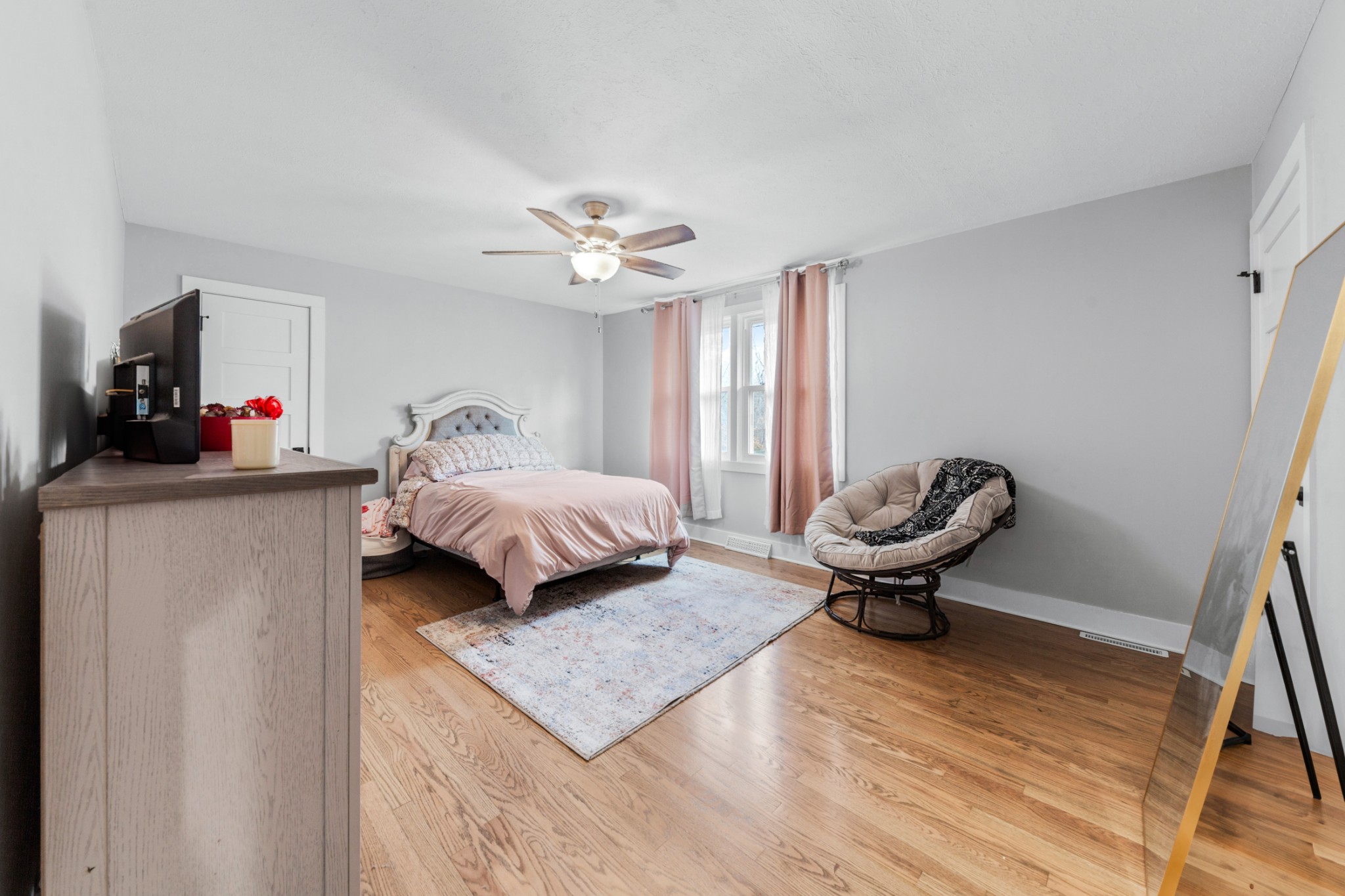 1801 Garrett Rd