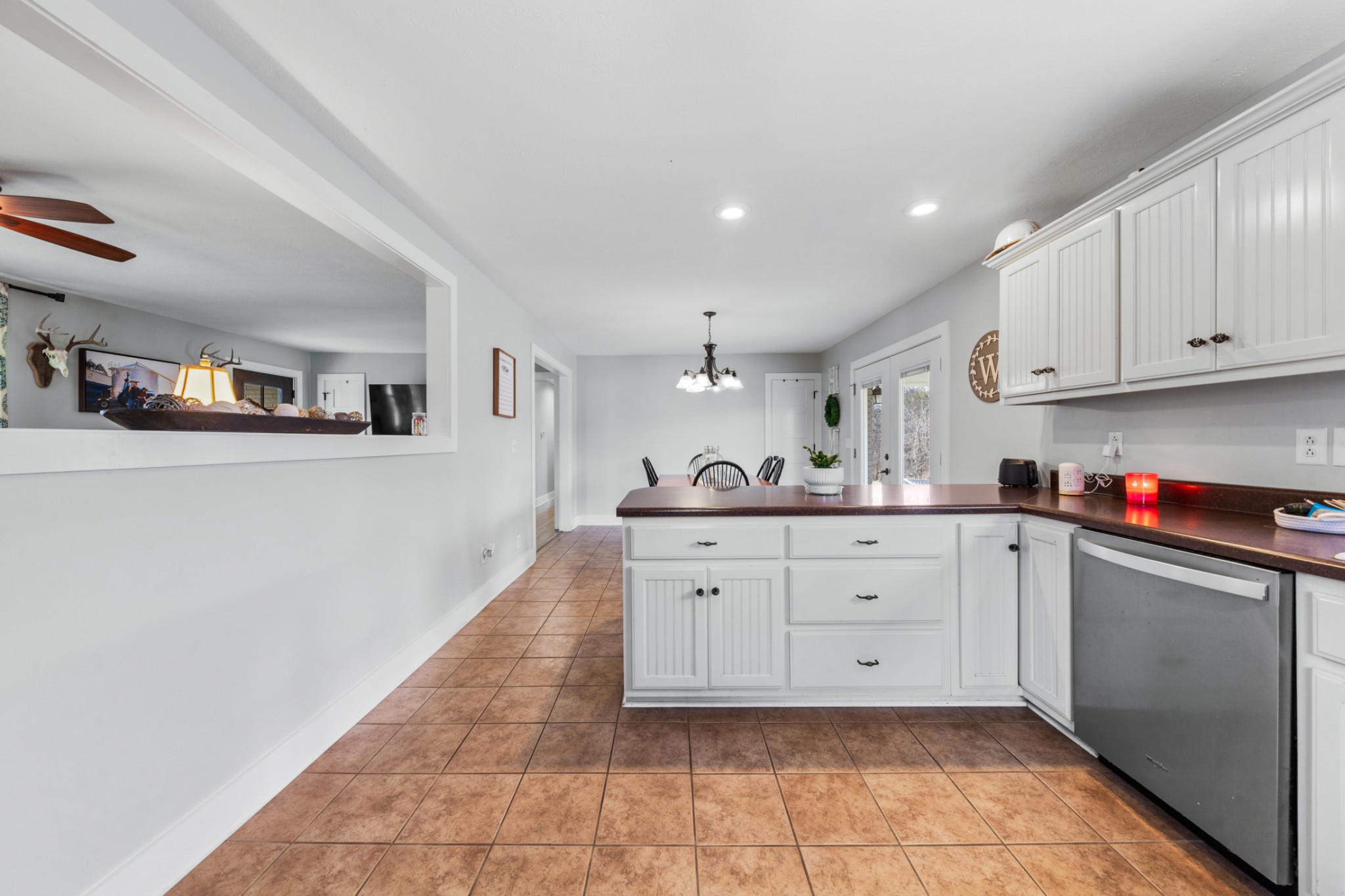 1801 Garrett Rd