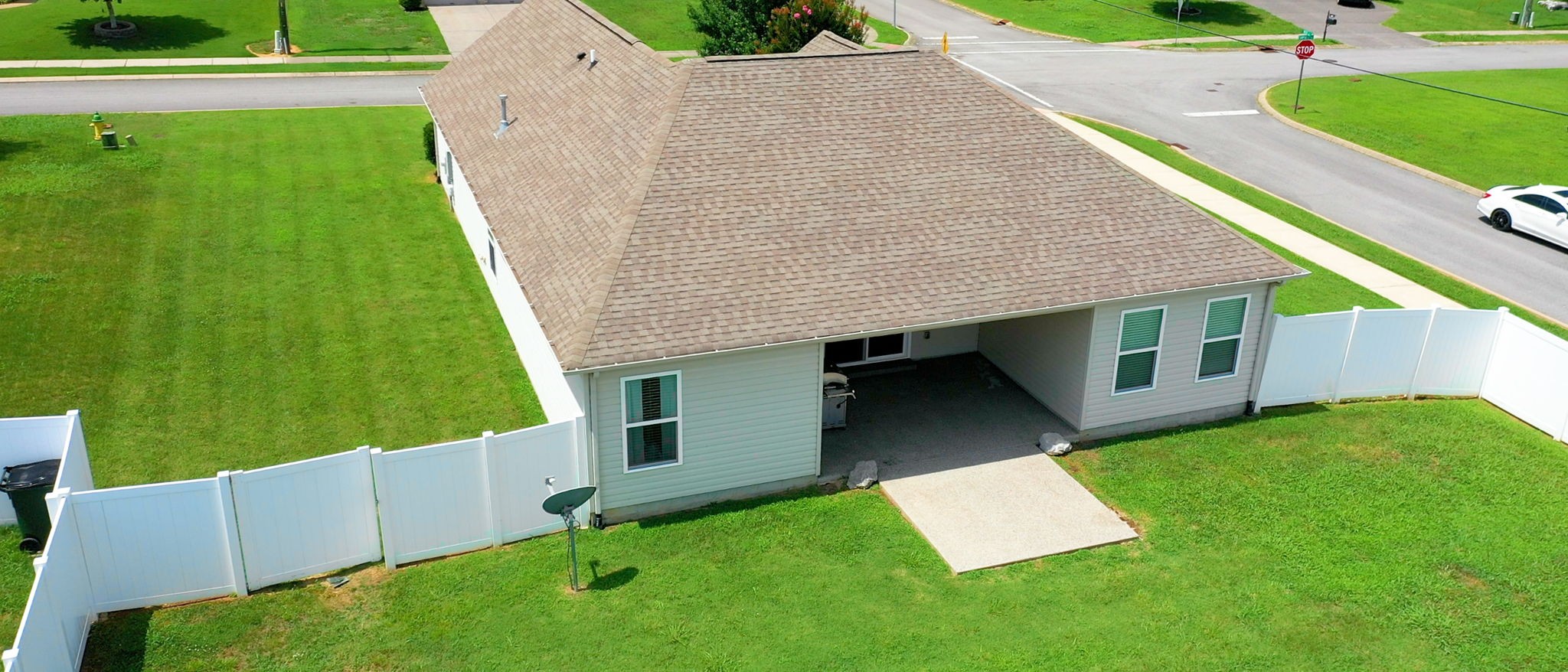 1064 Campbell Ave