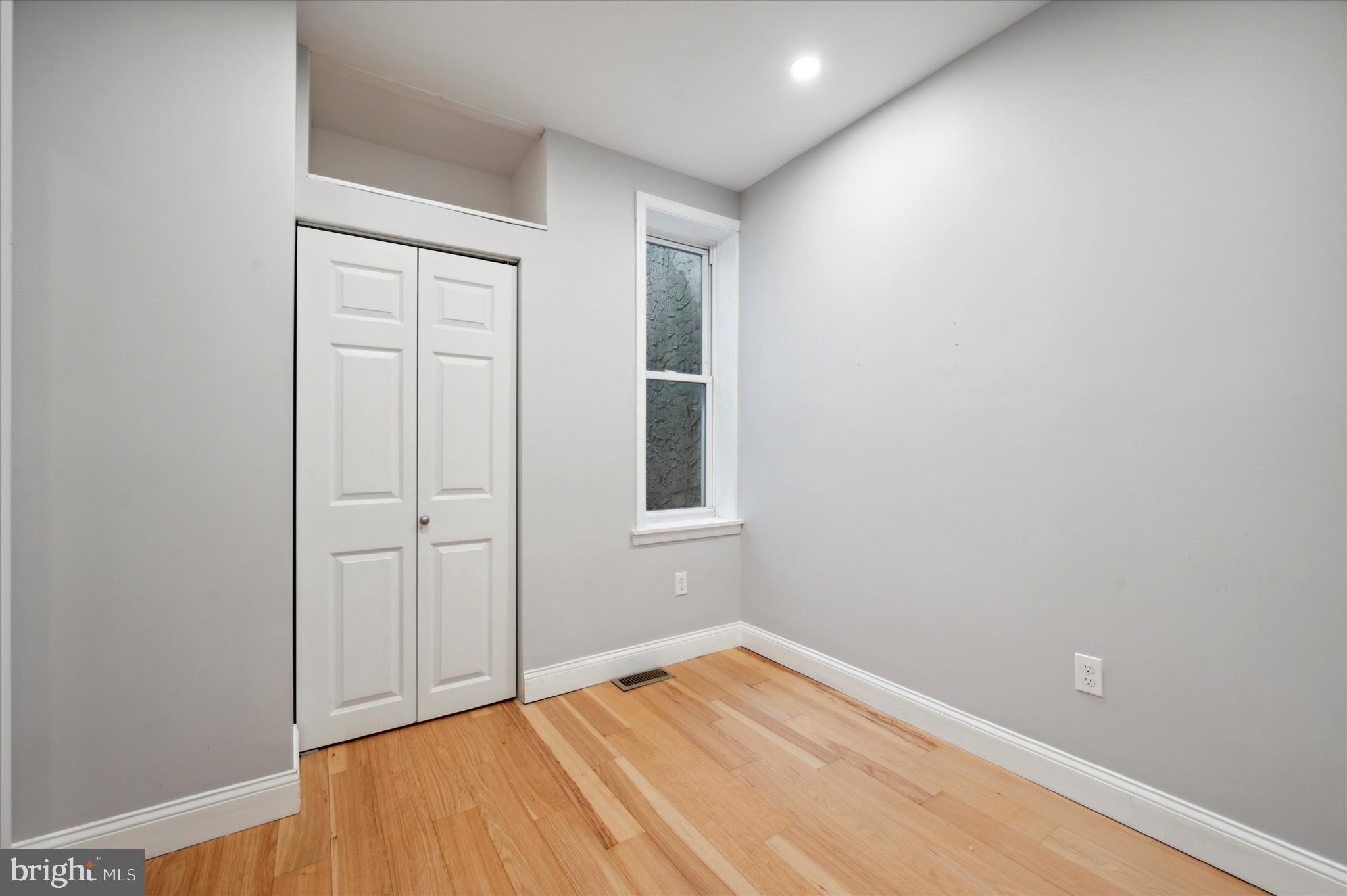 2002 S Croskey Street