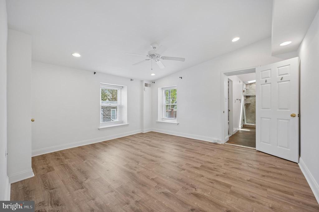 447 DUPONT STREET