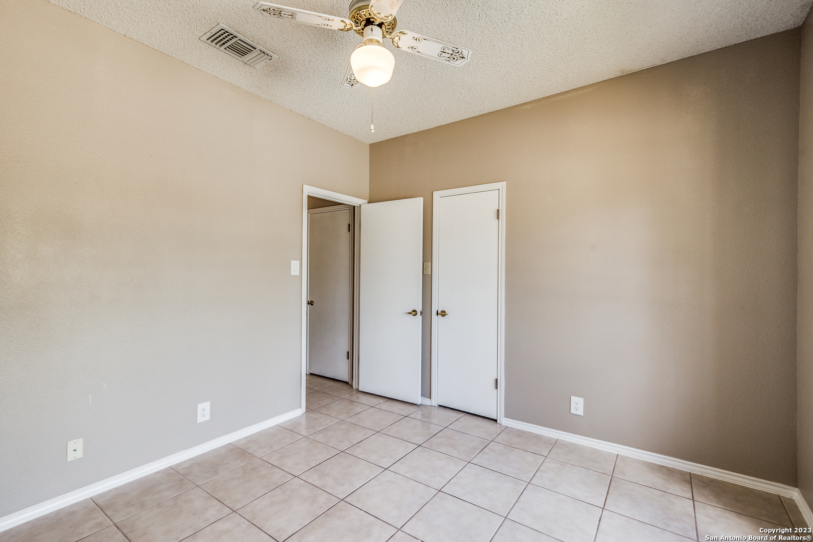 7335 SAWGRASS