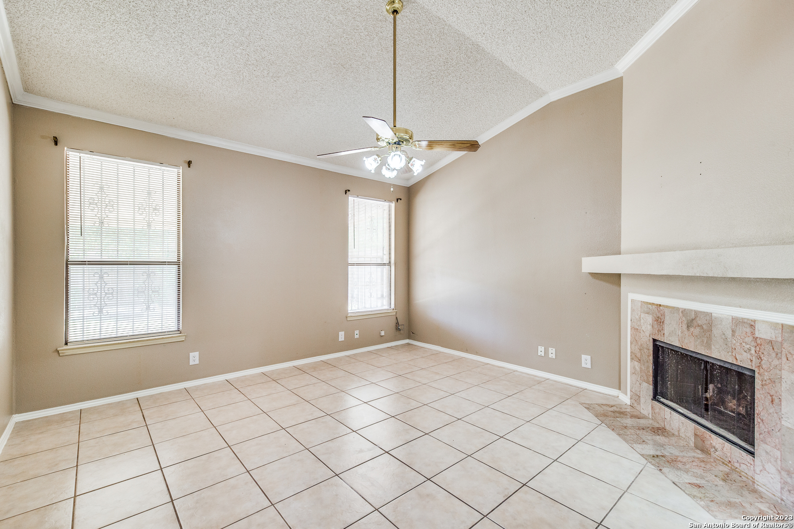 7335 SAWGRASS