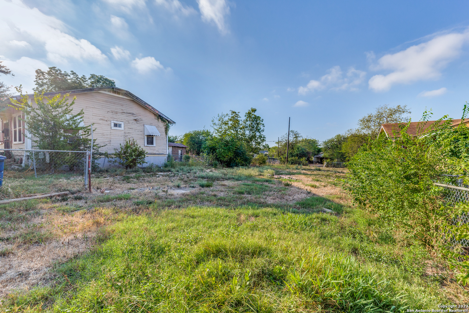 3218 buena vista