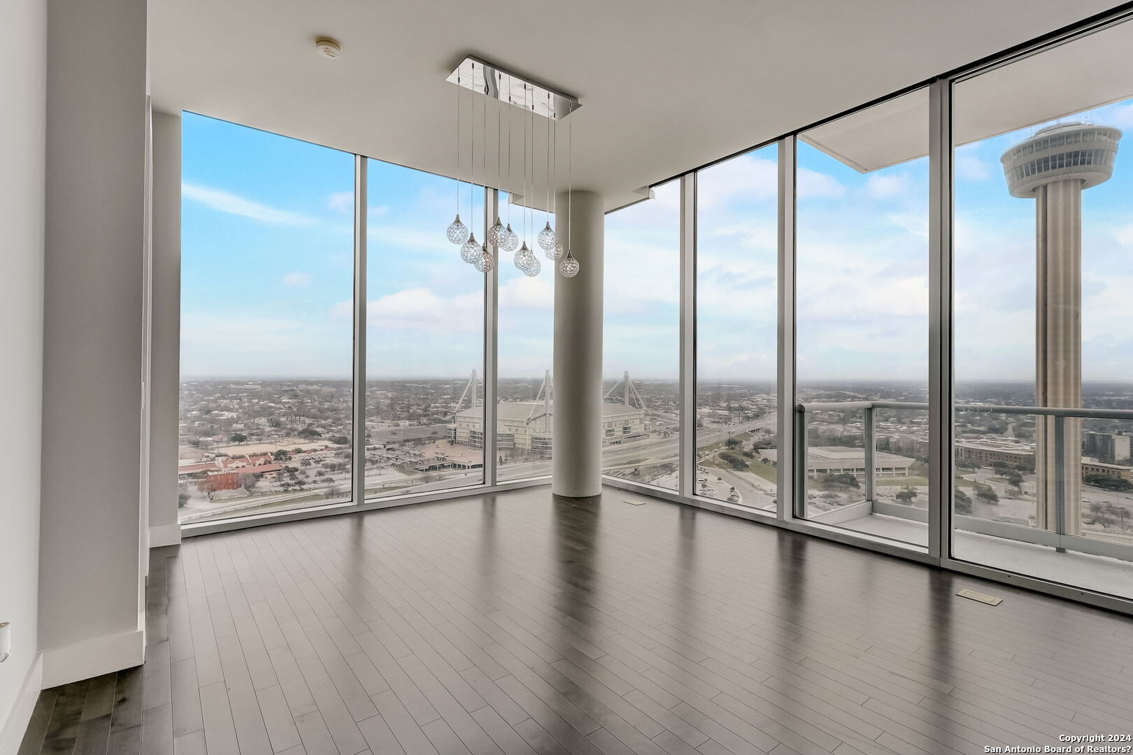 610 E Market St Unit: 2619