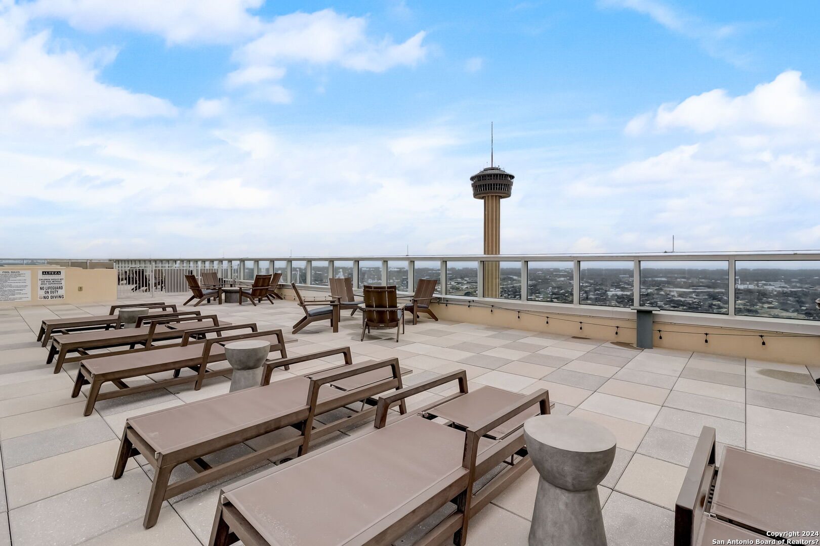 610 E Market St Unit: 2619