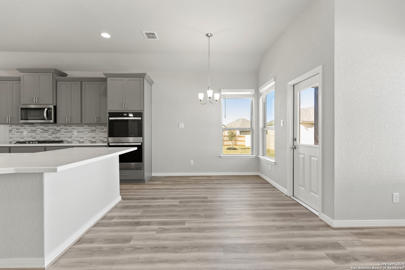 29740 Slate Creek