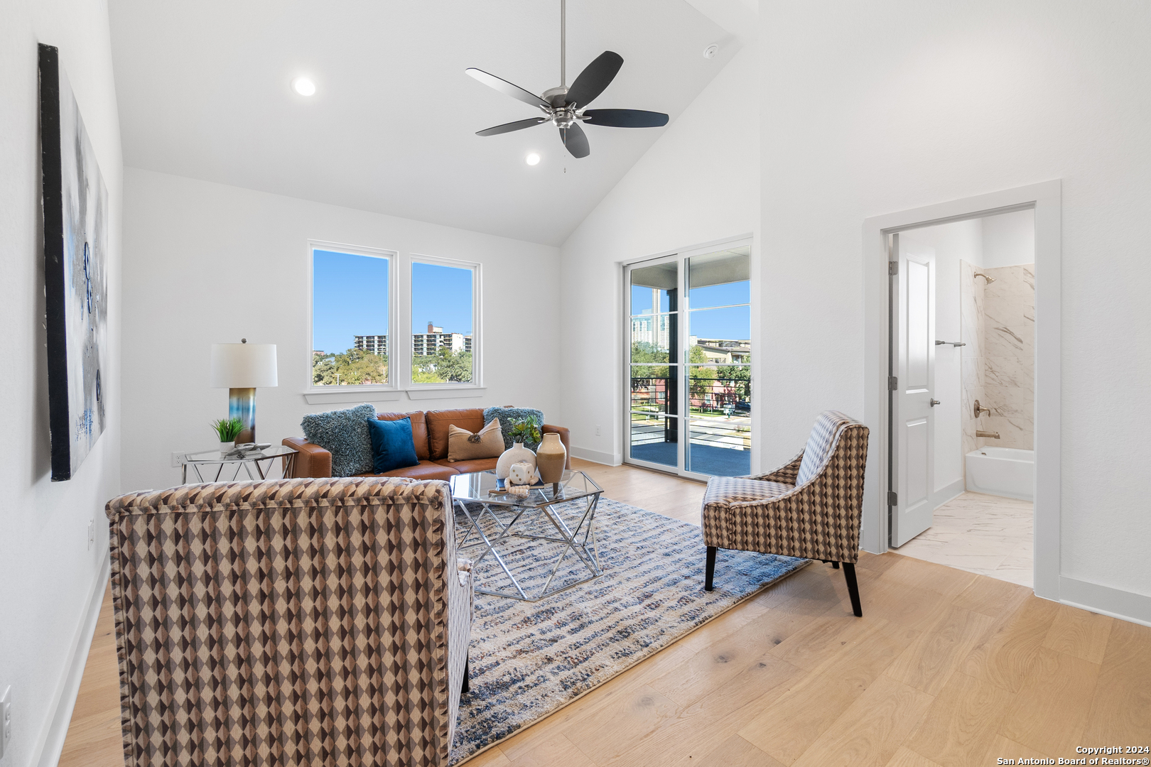 526 McMonigal Pl
