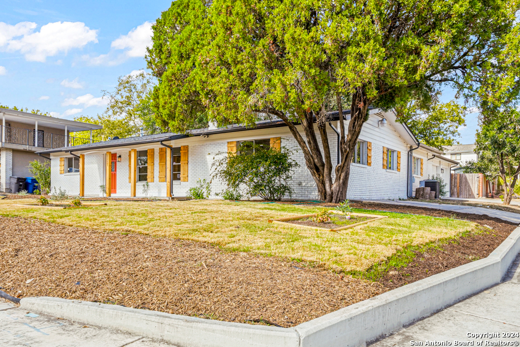 11131 Rendezvous Dr
