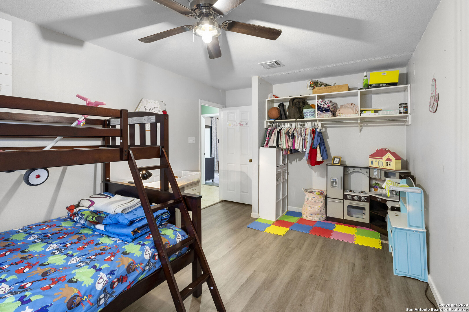 5451 chestnut view