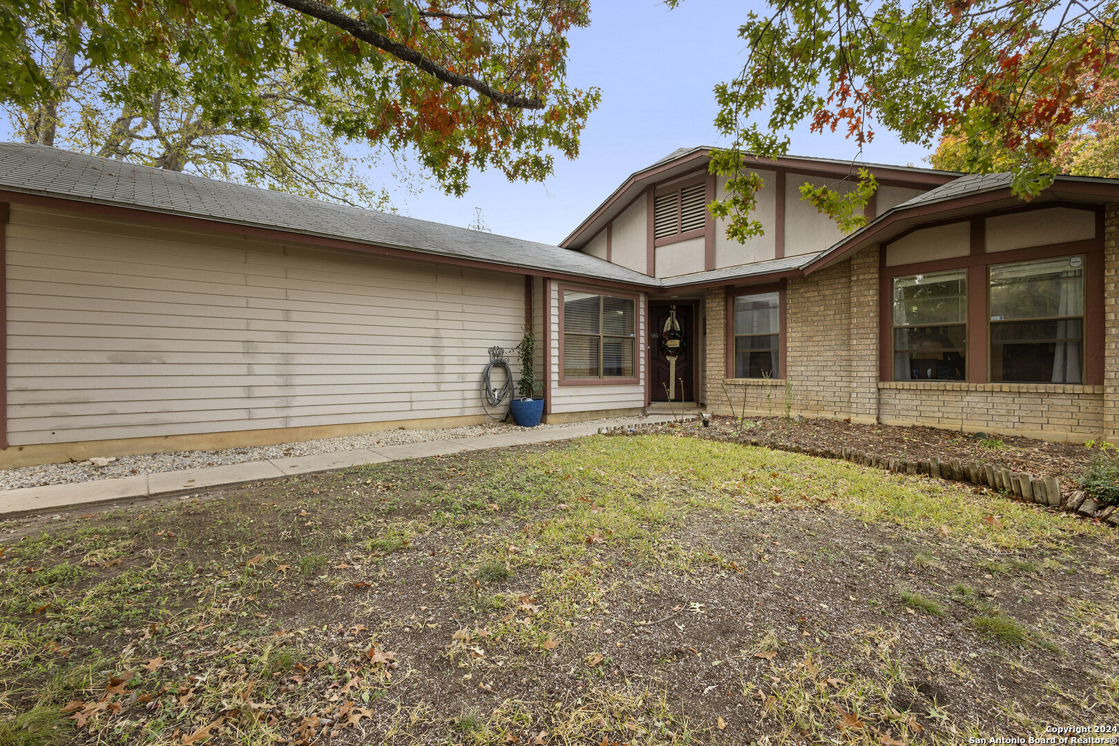 5451 chestnut view