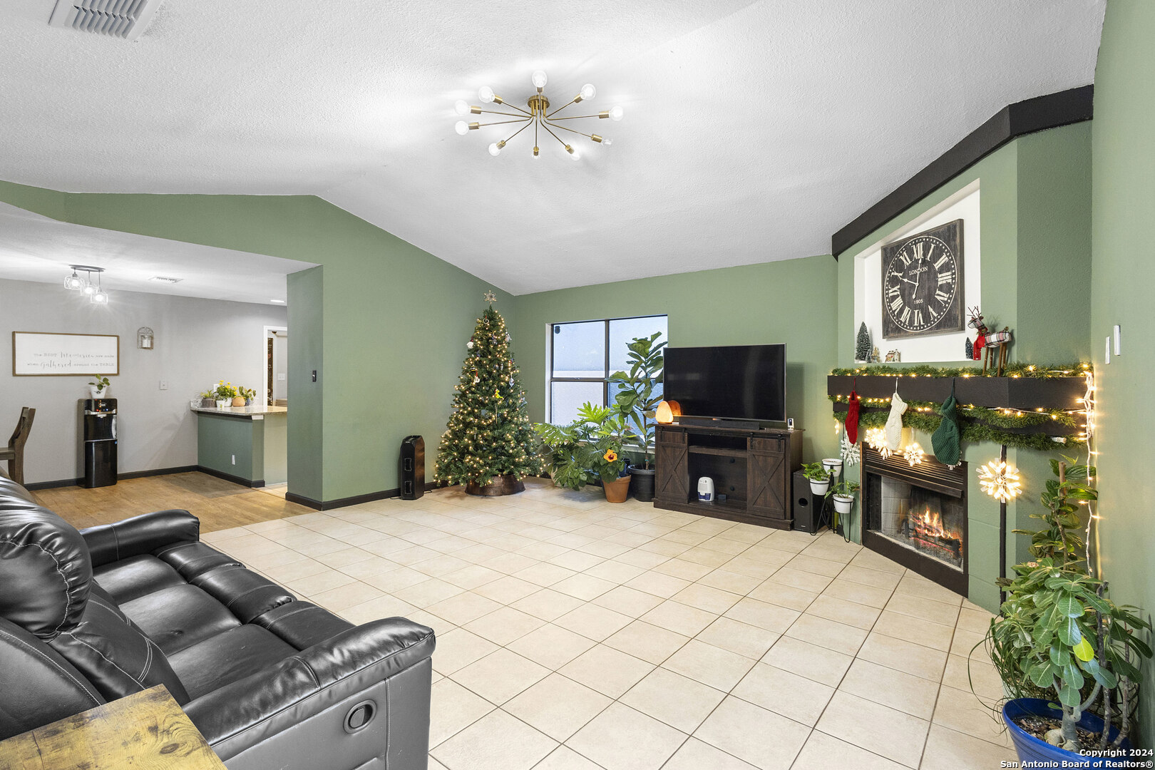 5451 chestnut view