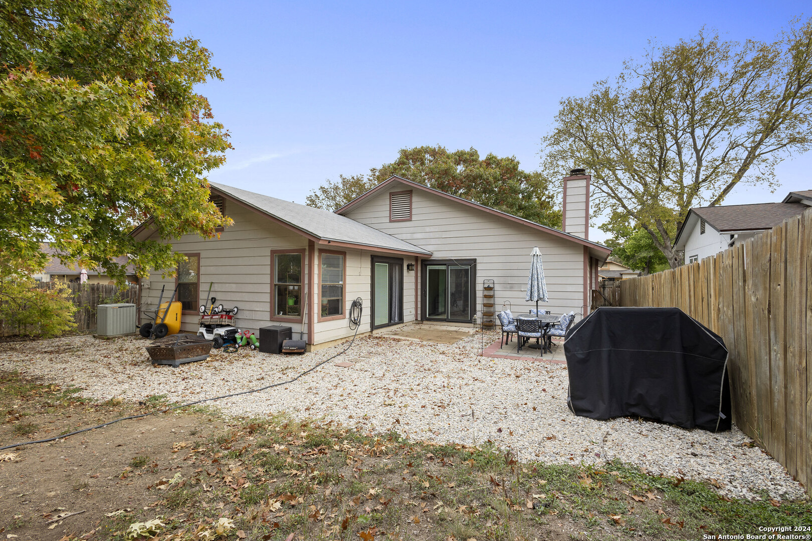 5451 chestnut view