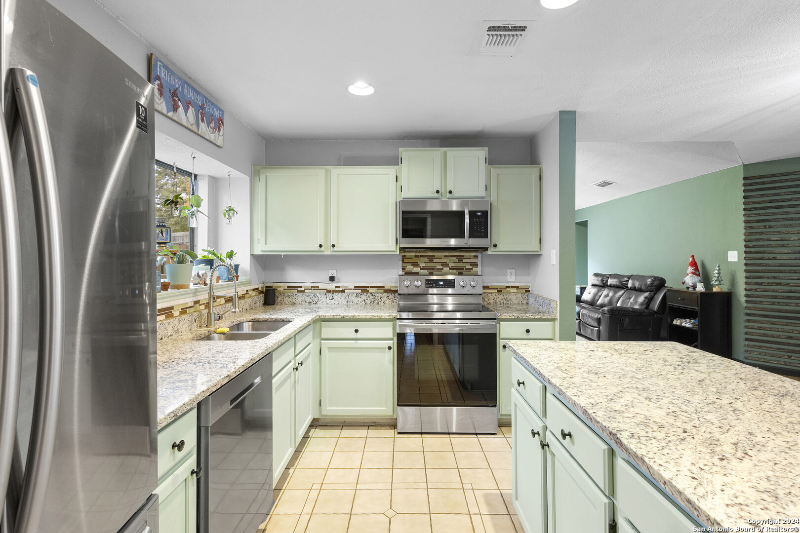 5451 chestnut view
