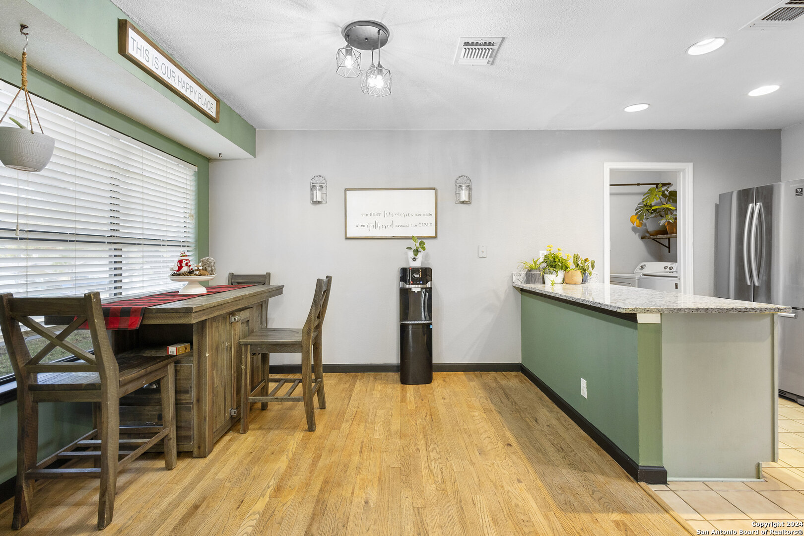 5451 chestnut view