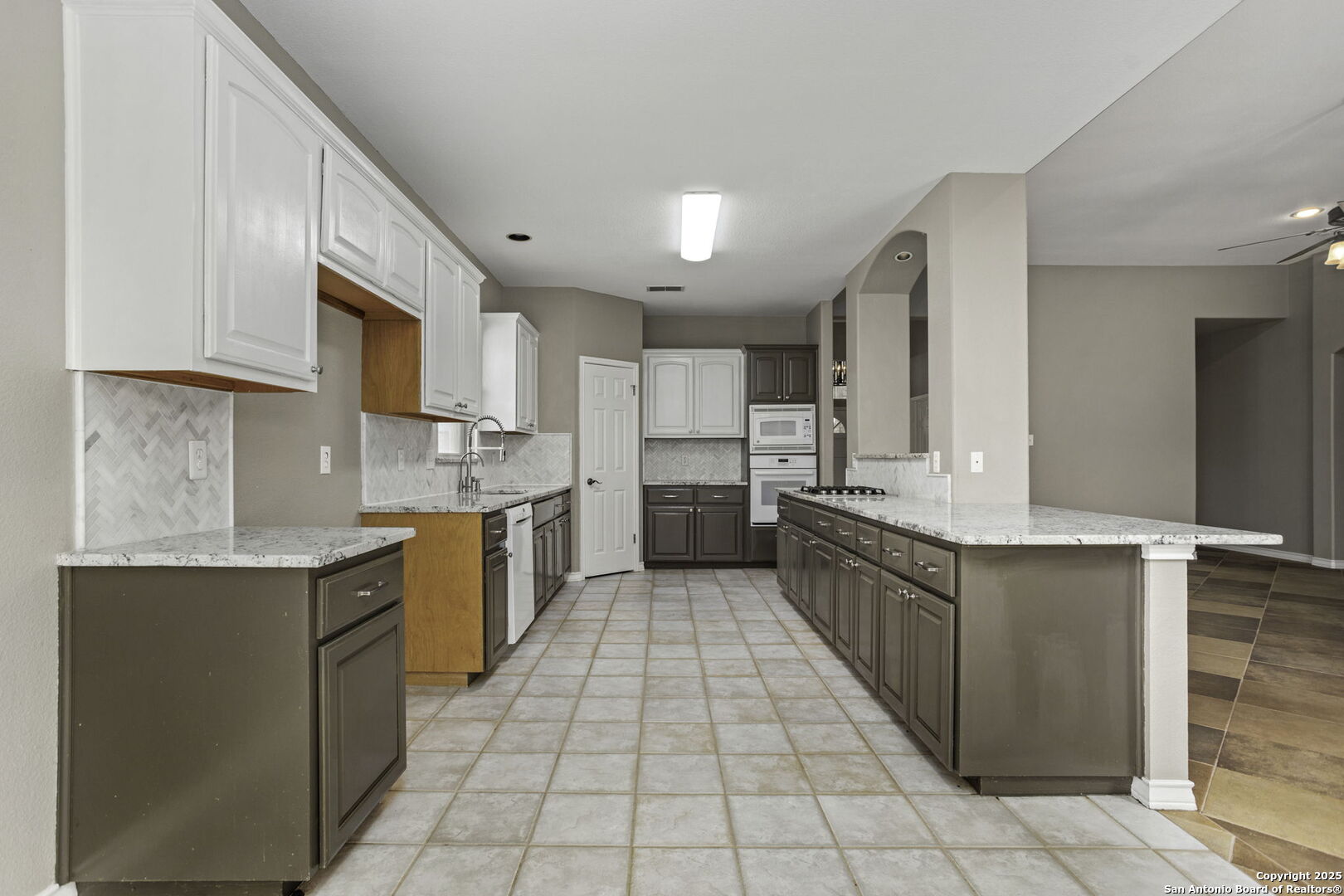 1424 Canyon Edge