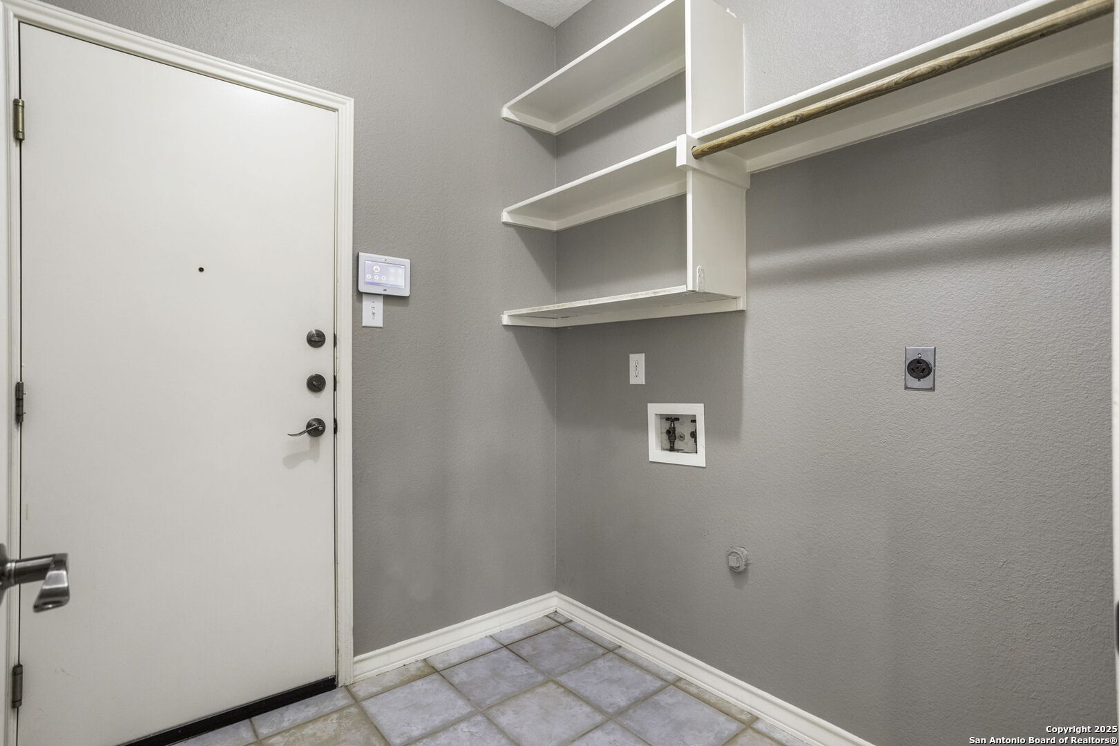 1424 Canyon Edge