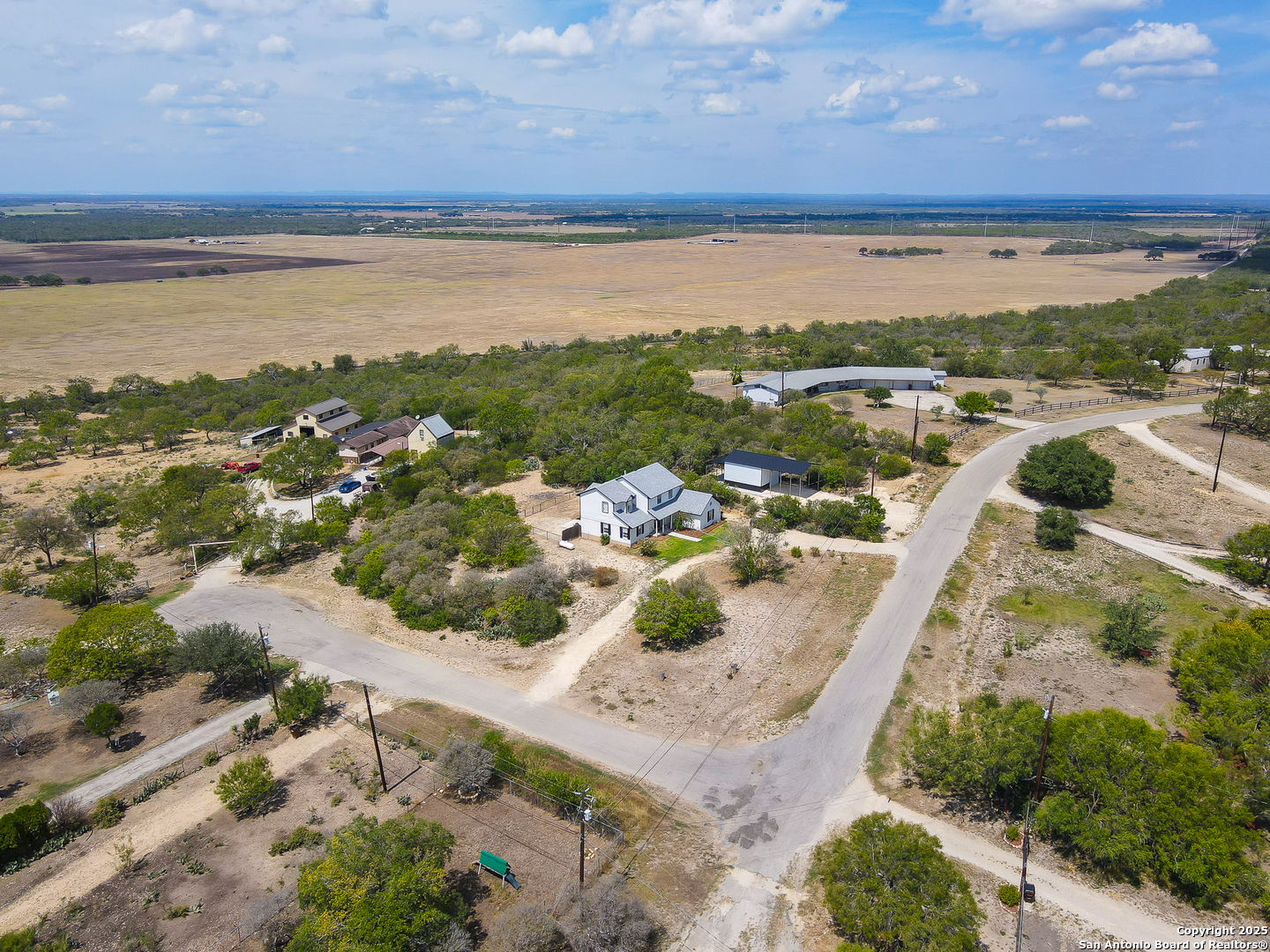 1718 County Road 4511
