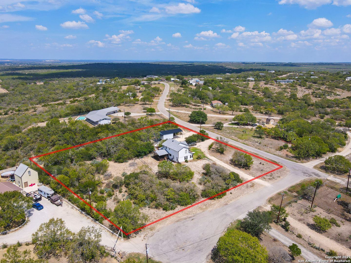 1718 County Road 4511