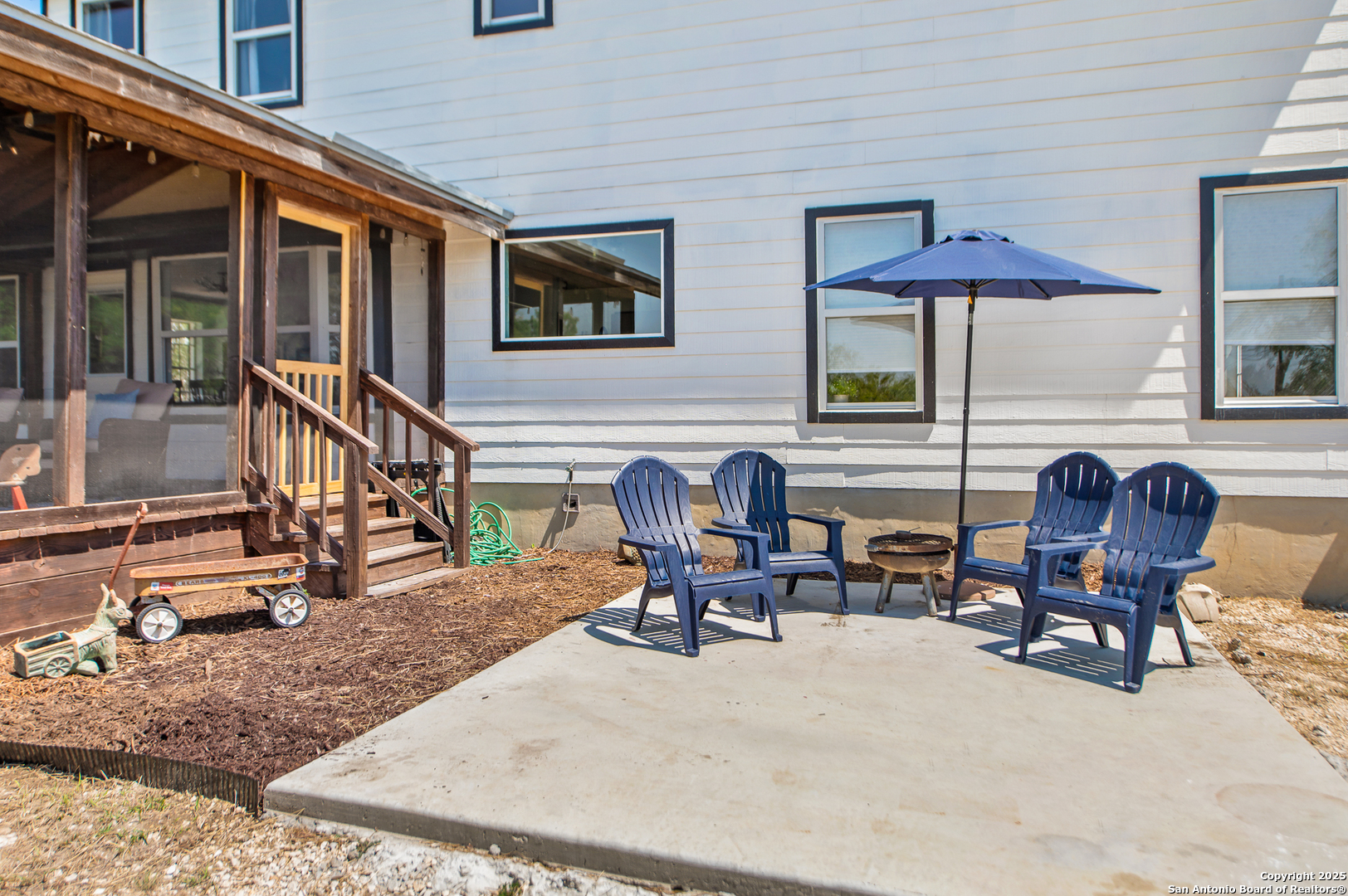1718 County Road 4511