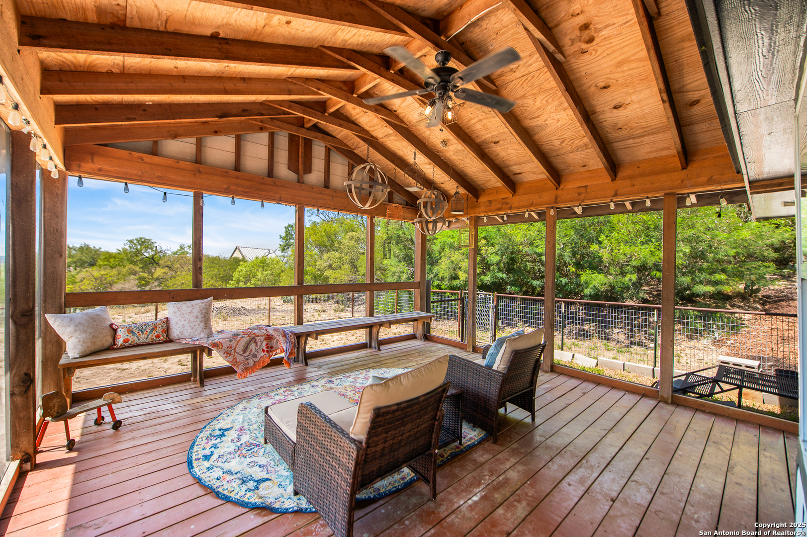 1718 County Road 4511