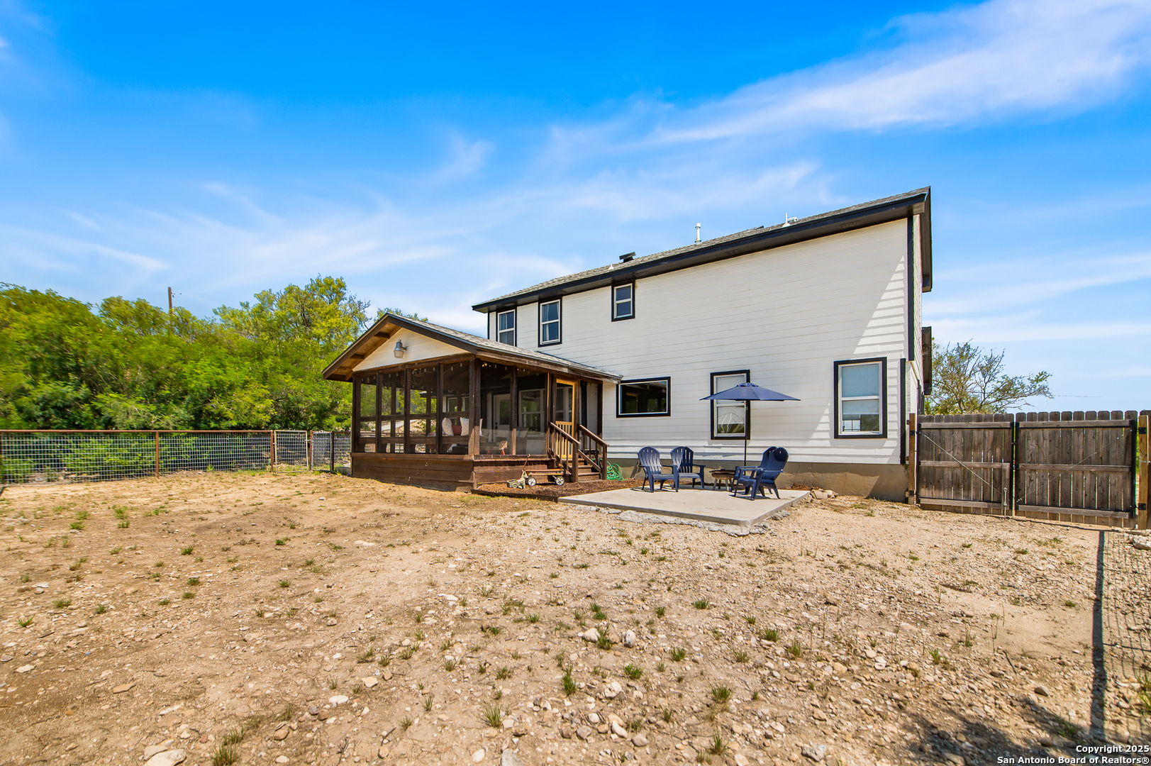 1718 County Road 4511