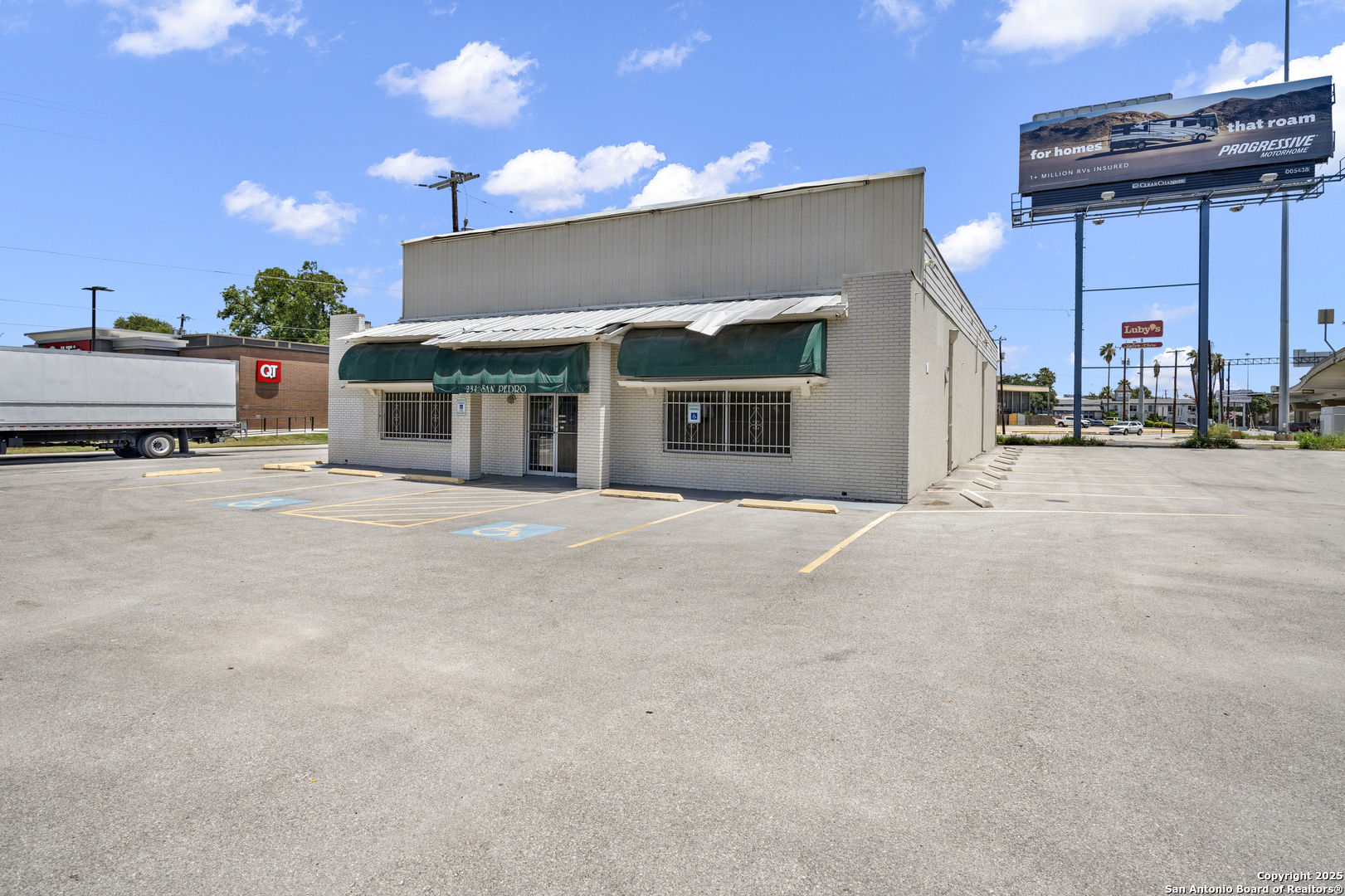 234 San Pedro
