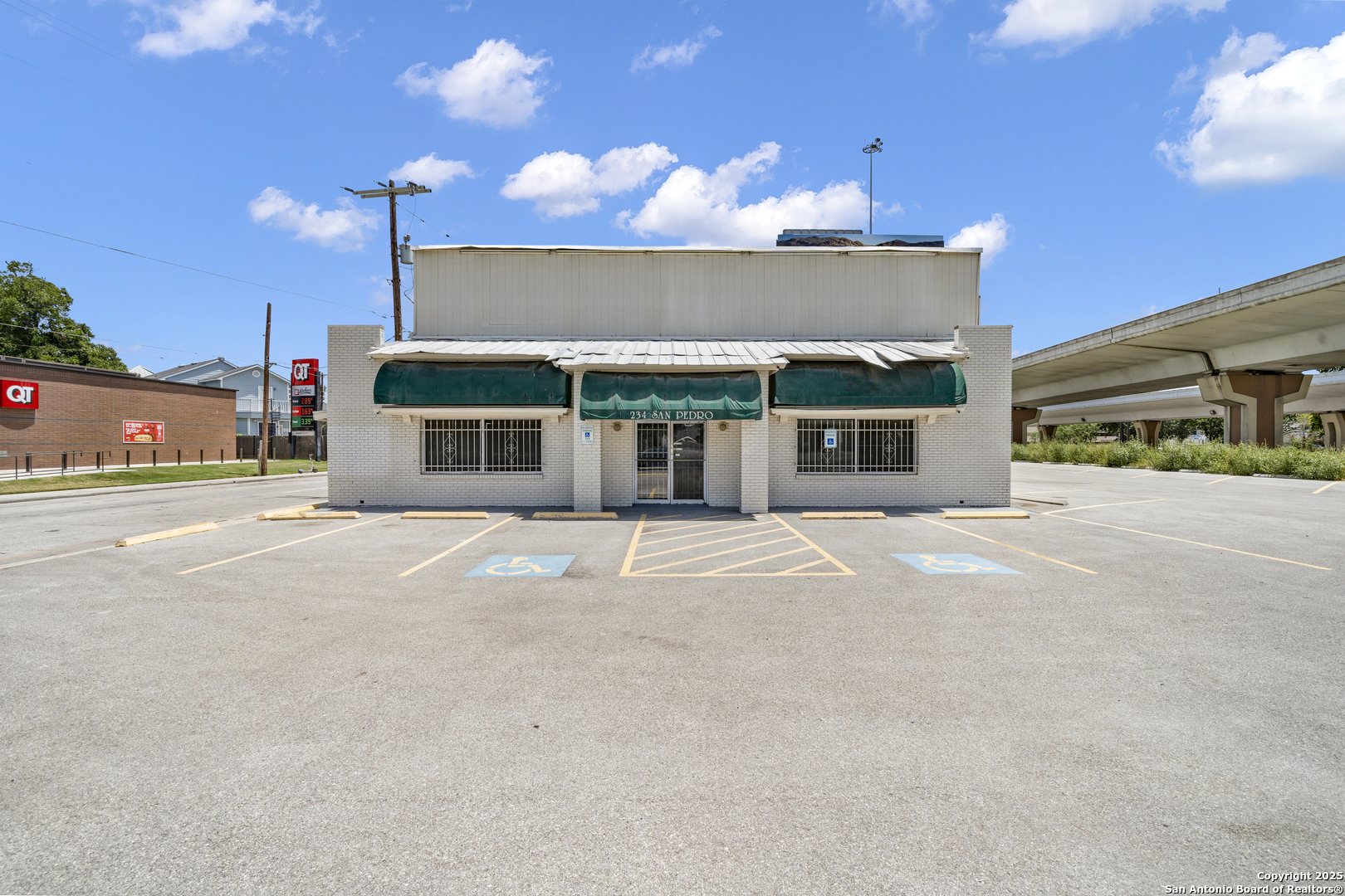 234 San Pedro