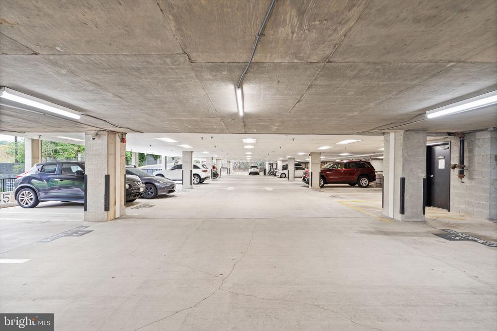 3851 ARISTOTLE COURT 1-307