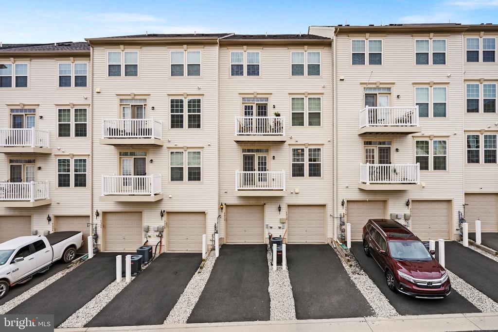 7510 BRUNSON CIRCLE