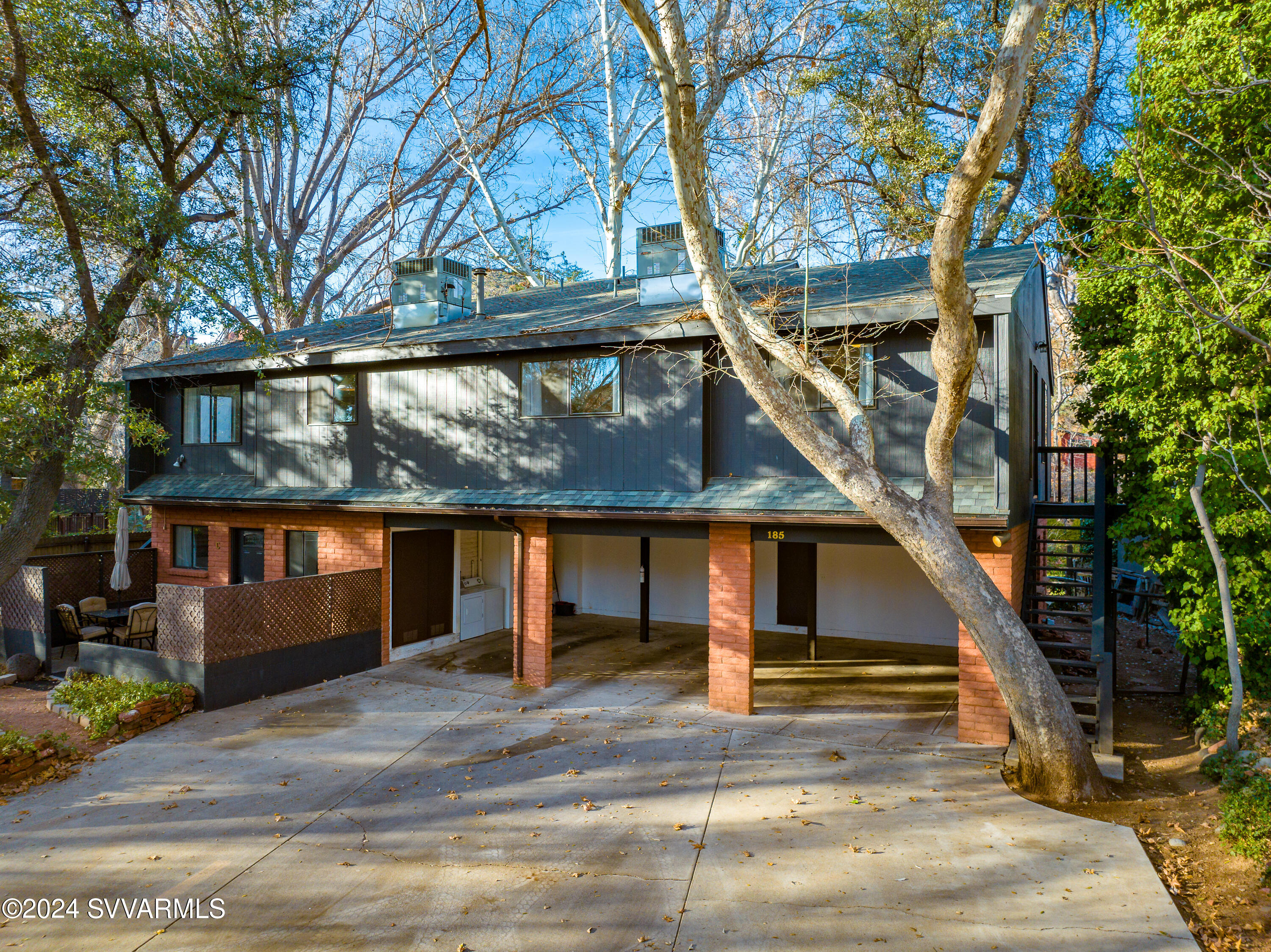 185 Blackhawk Lane