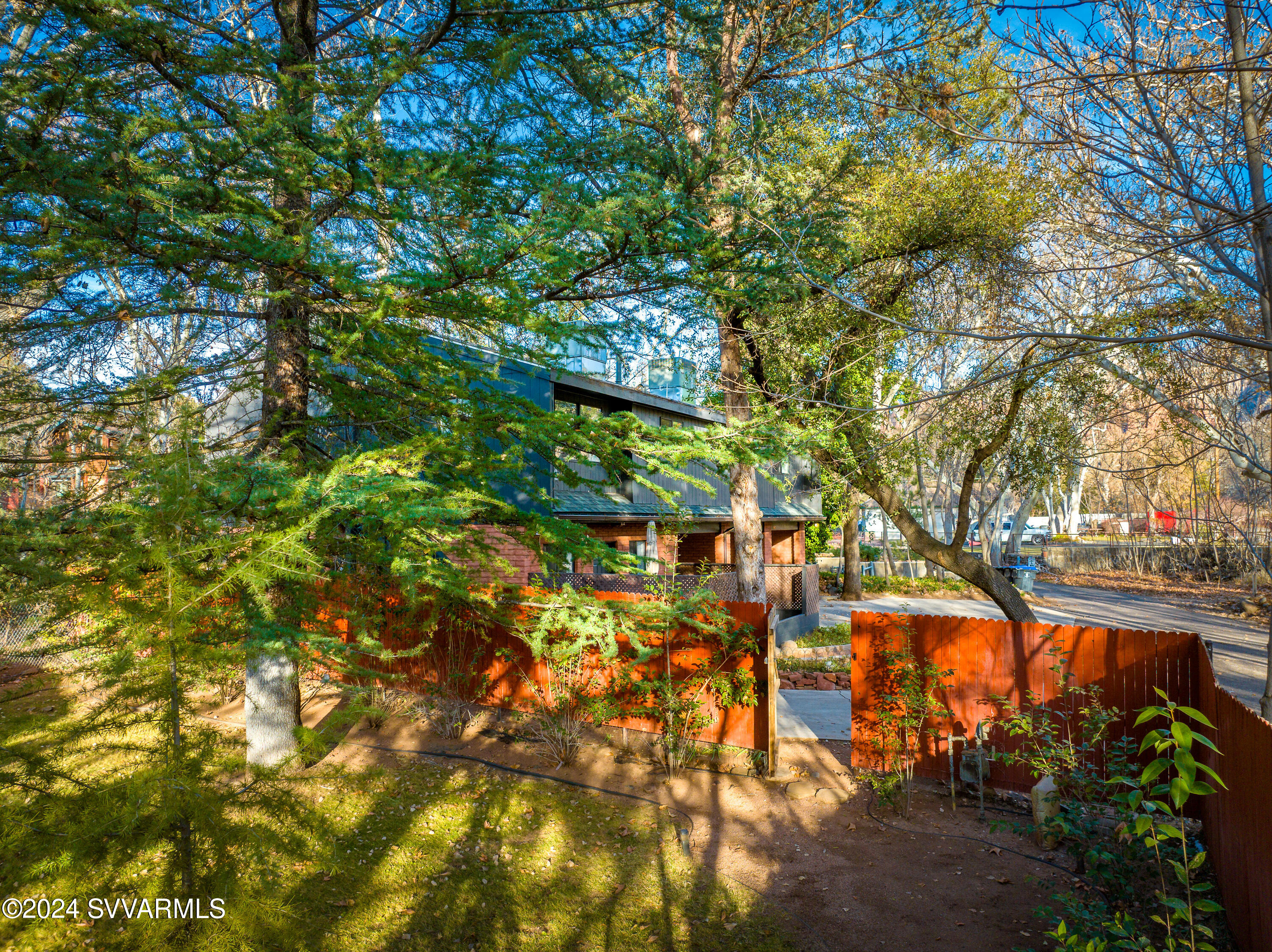 185 Blackhawk Lane