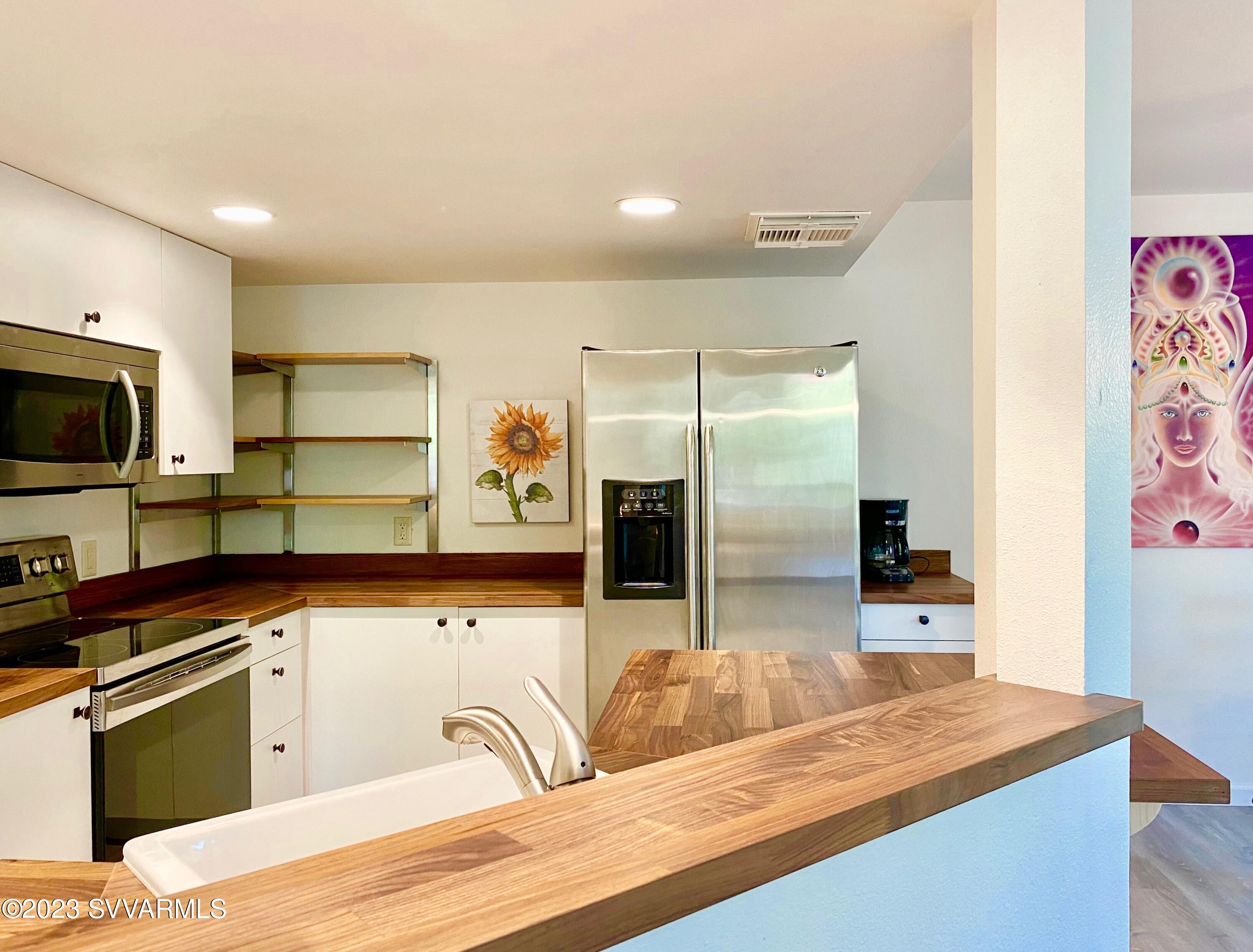 185 Blackhawk Lane