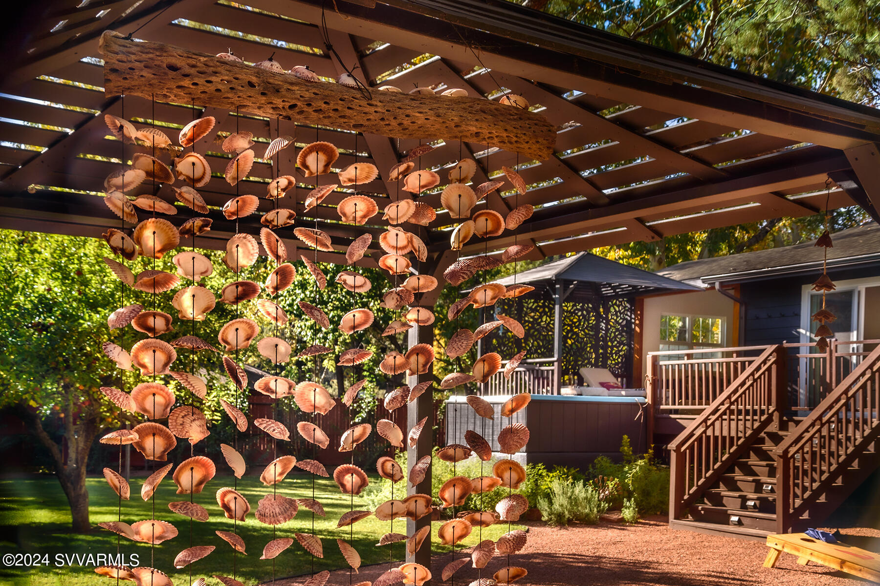 1096/1098 Trails End Drive