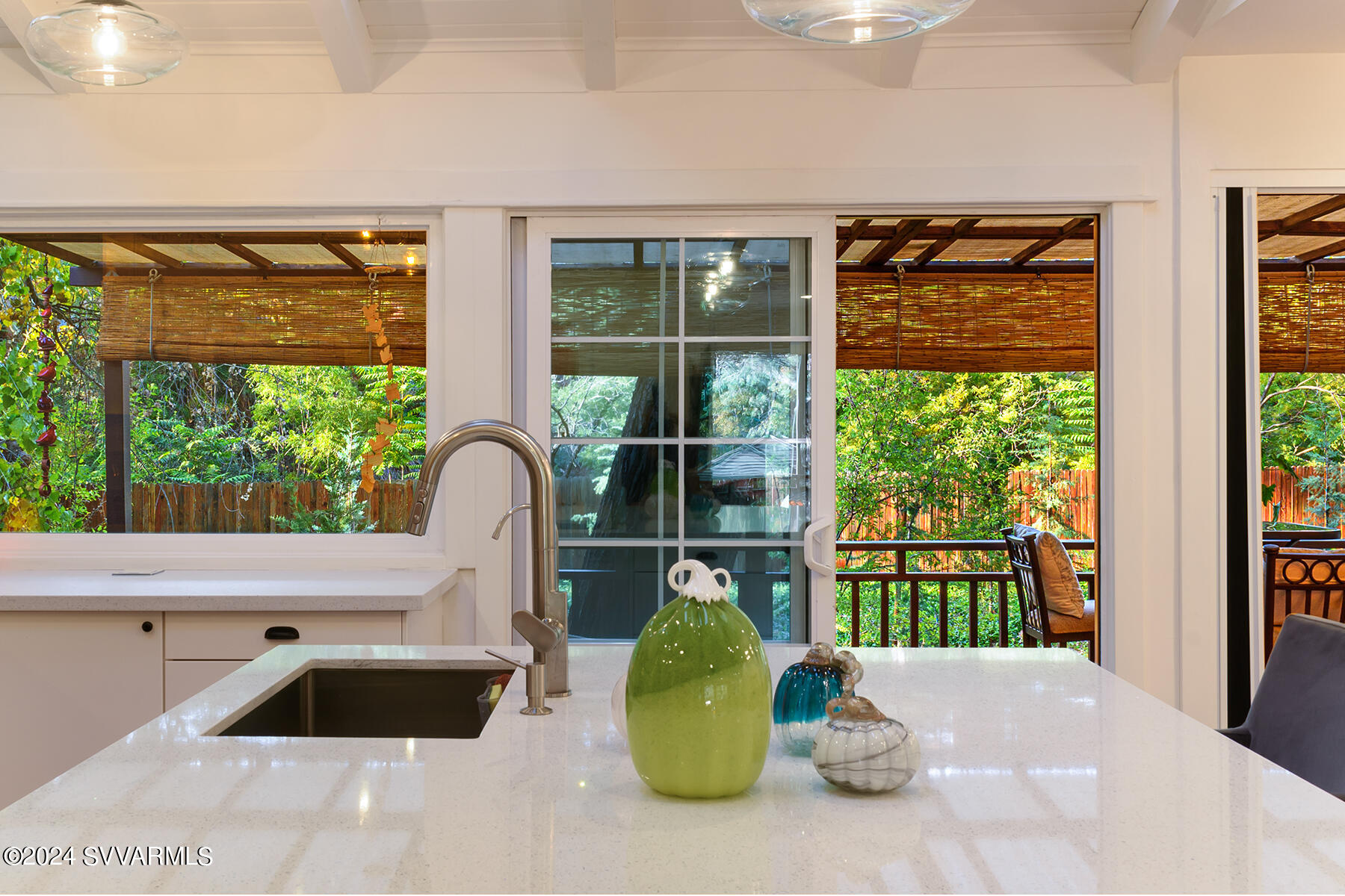 1096/1098 Trails End Drive