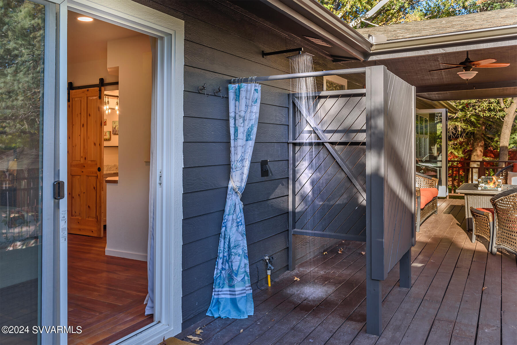 1096/1098 Trails End Drive