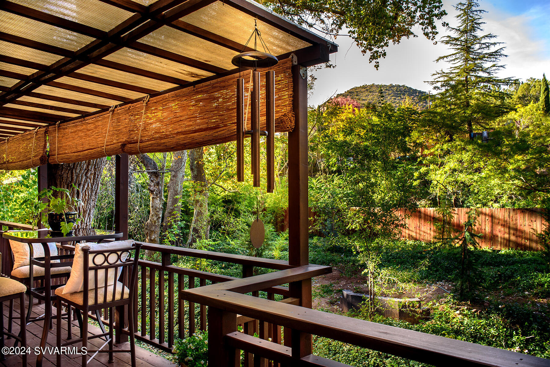 1096/1098 Trails End Drive