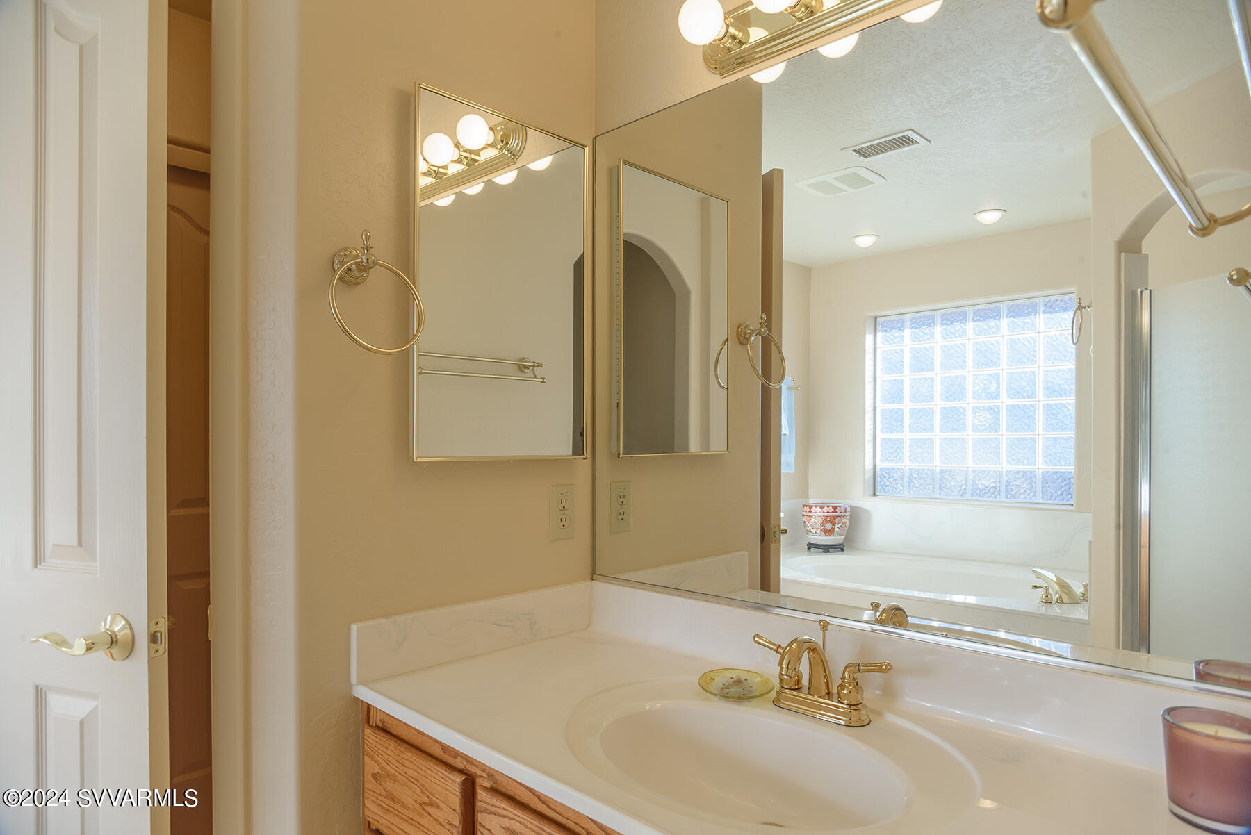 1146 S Verde Santa Fe Parkway
