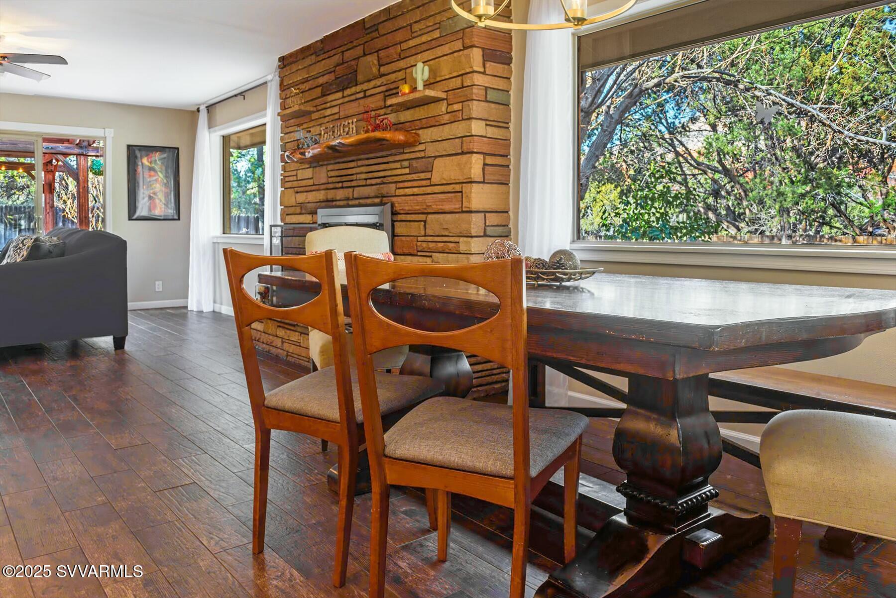 25 Cedar Lane