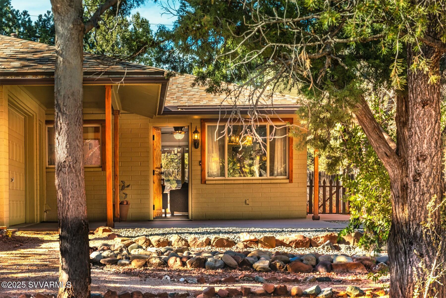 25 Cedar Lane