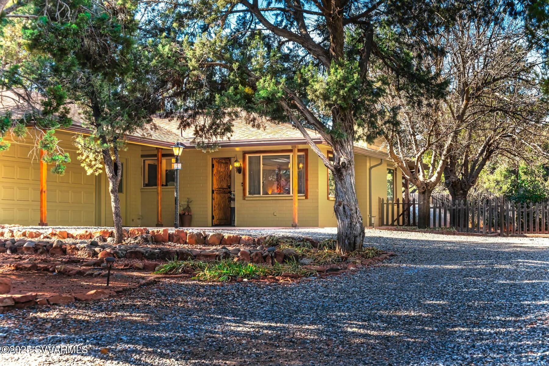 25 Cedar Lane