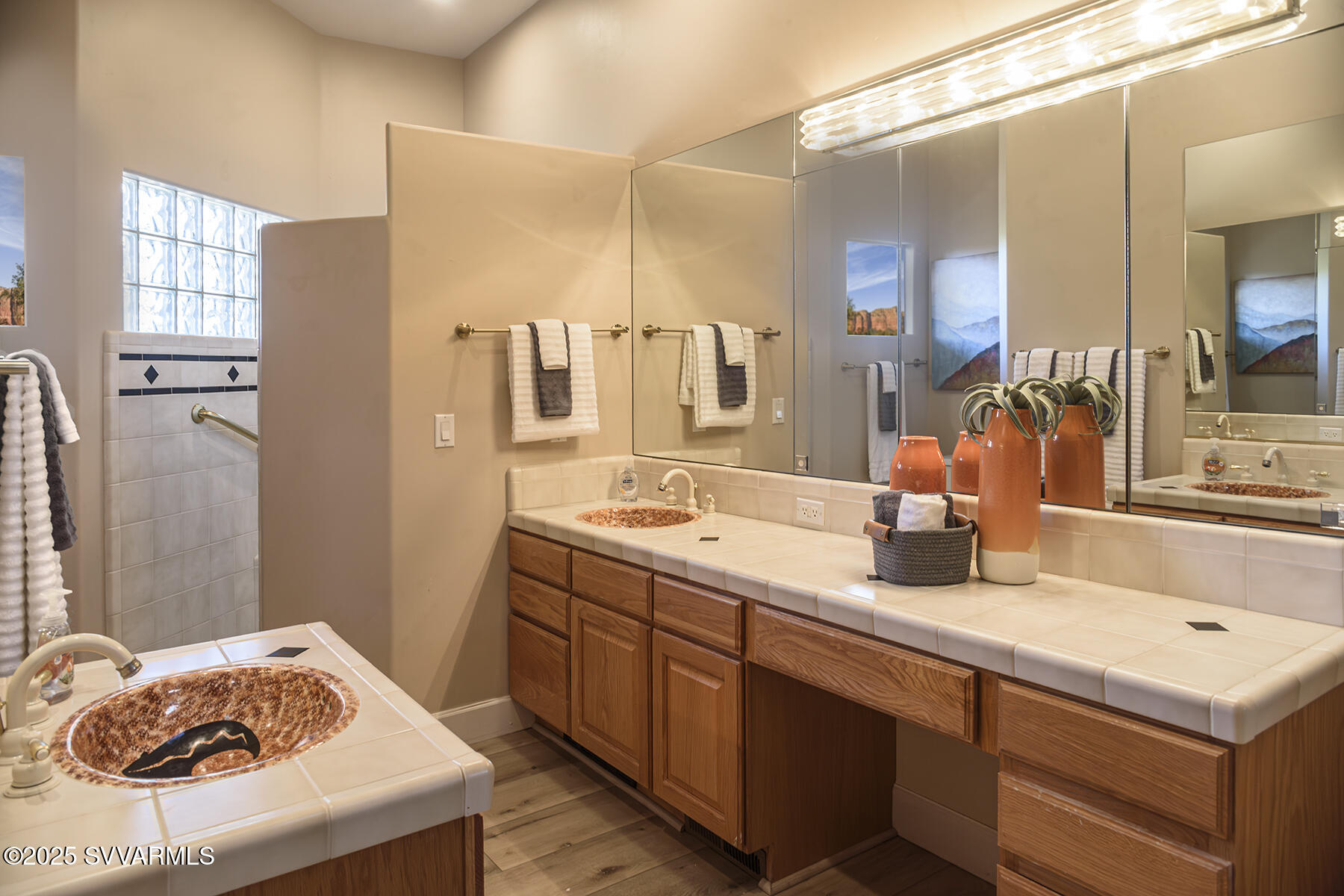 355 Indian Cliffs Road